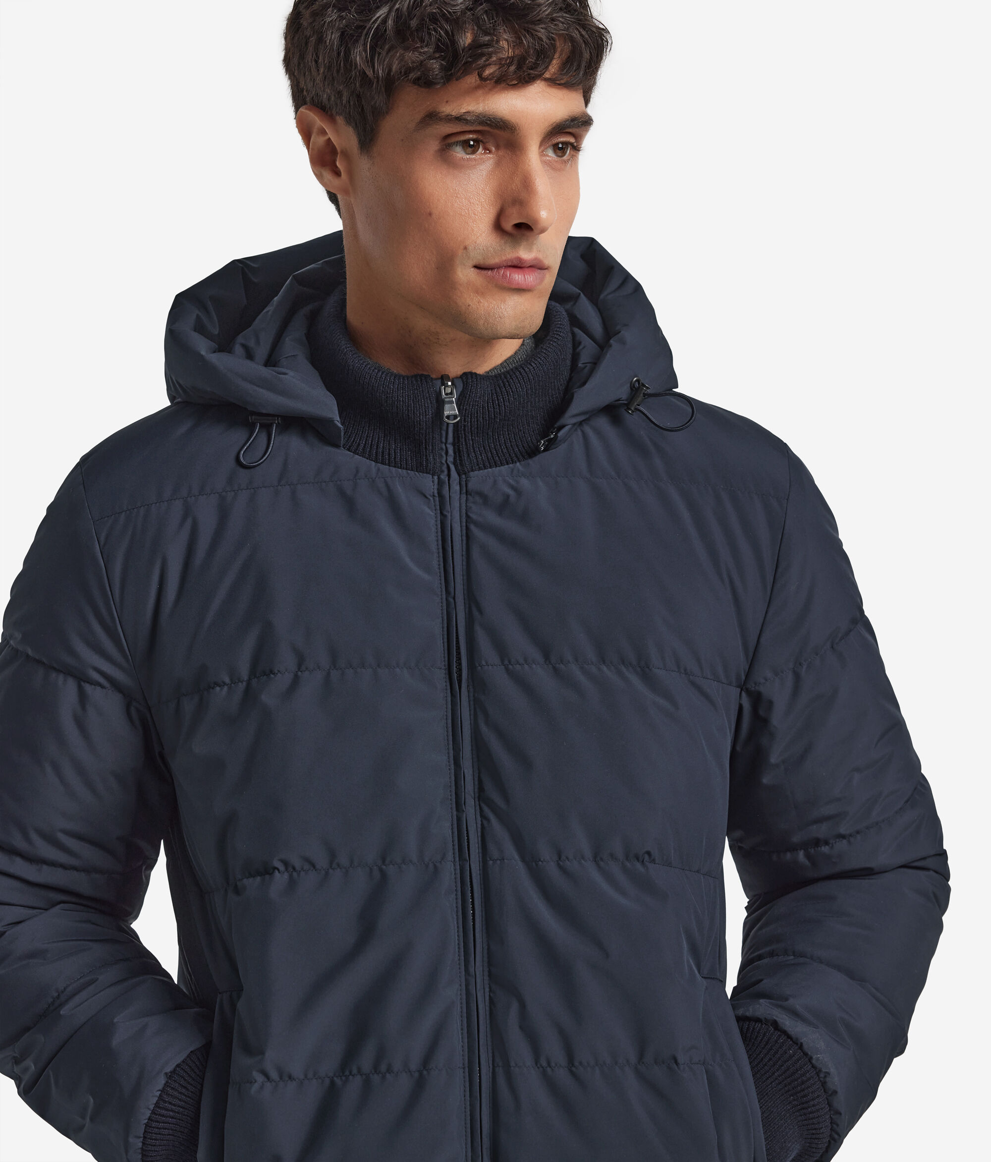 Двусторонний пуховик из кашемира с узором «косичка»