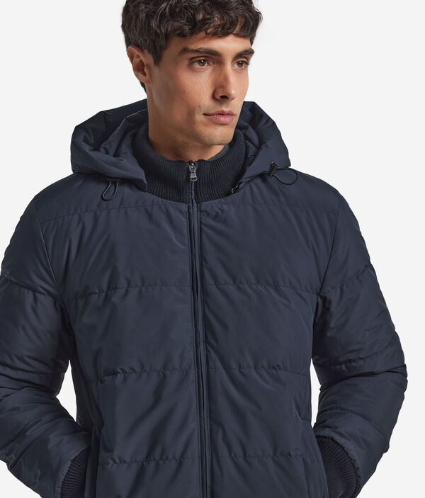 Двусторонний пуховик из кашемира с узором «косичка»