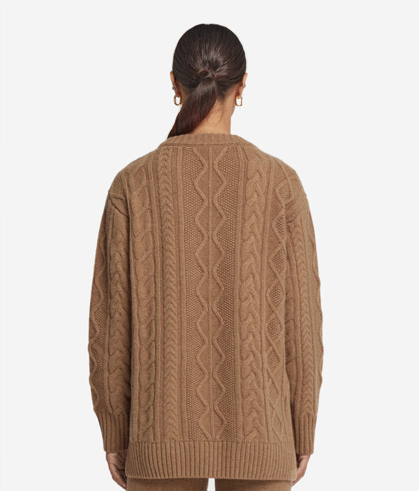 Джемпер из ультрамягкого кашемира с косами