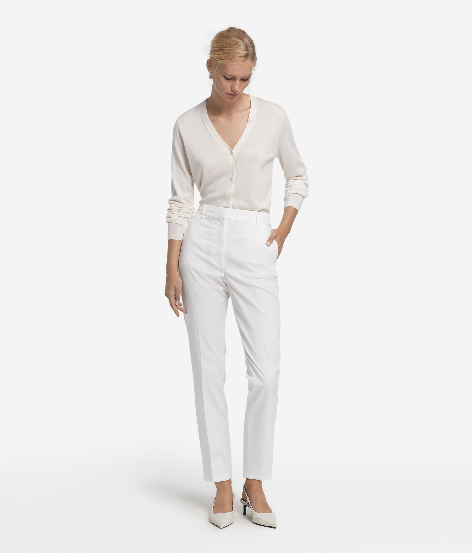 Зауженные брюки из хлопка