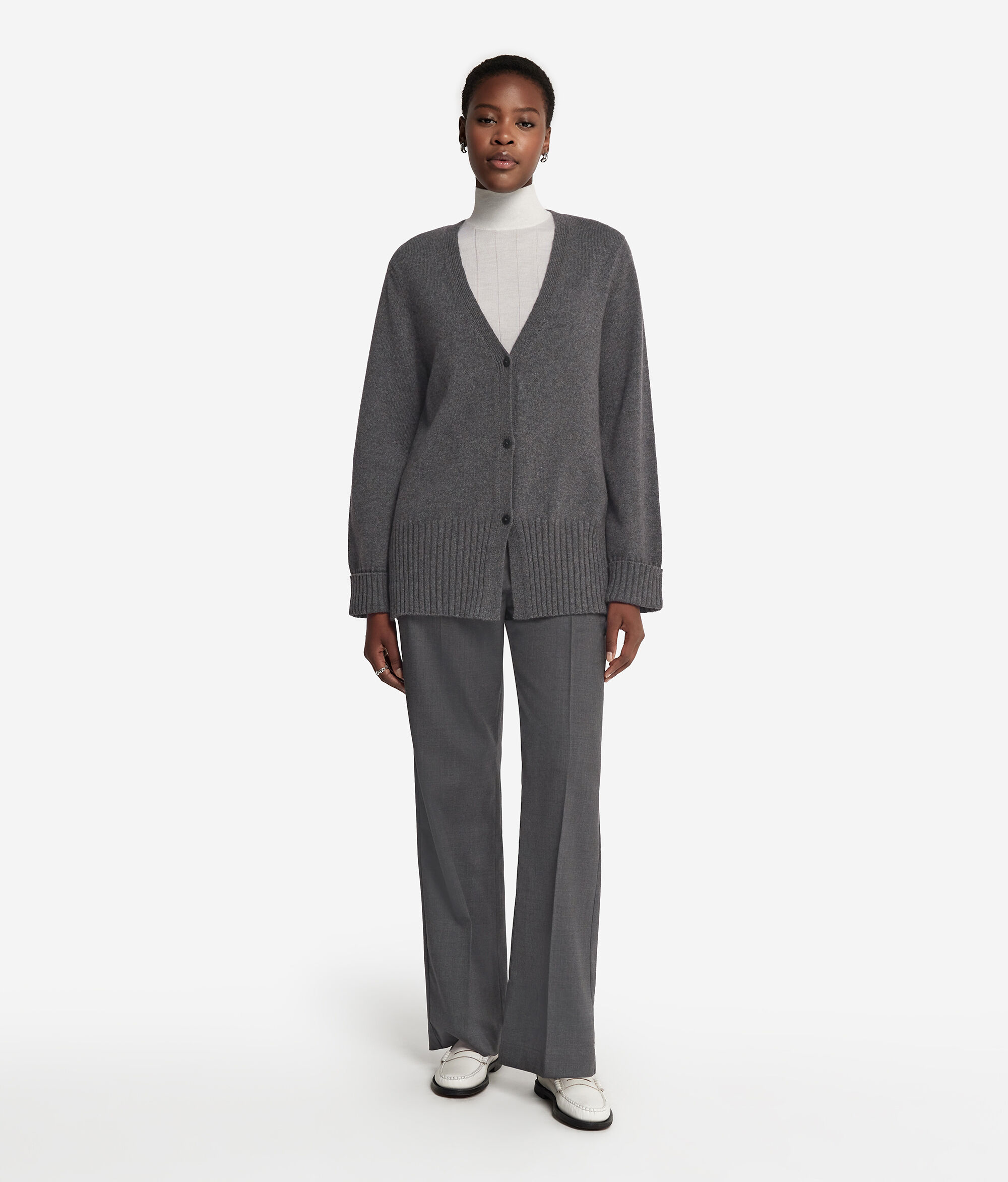 Cardigan mit V-Ausschnitt aus Kaschmir Ultrasoft