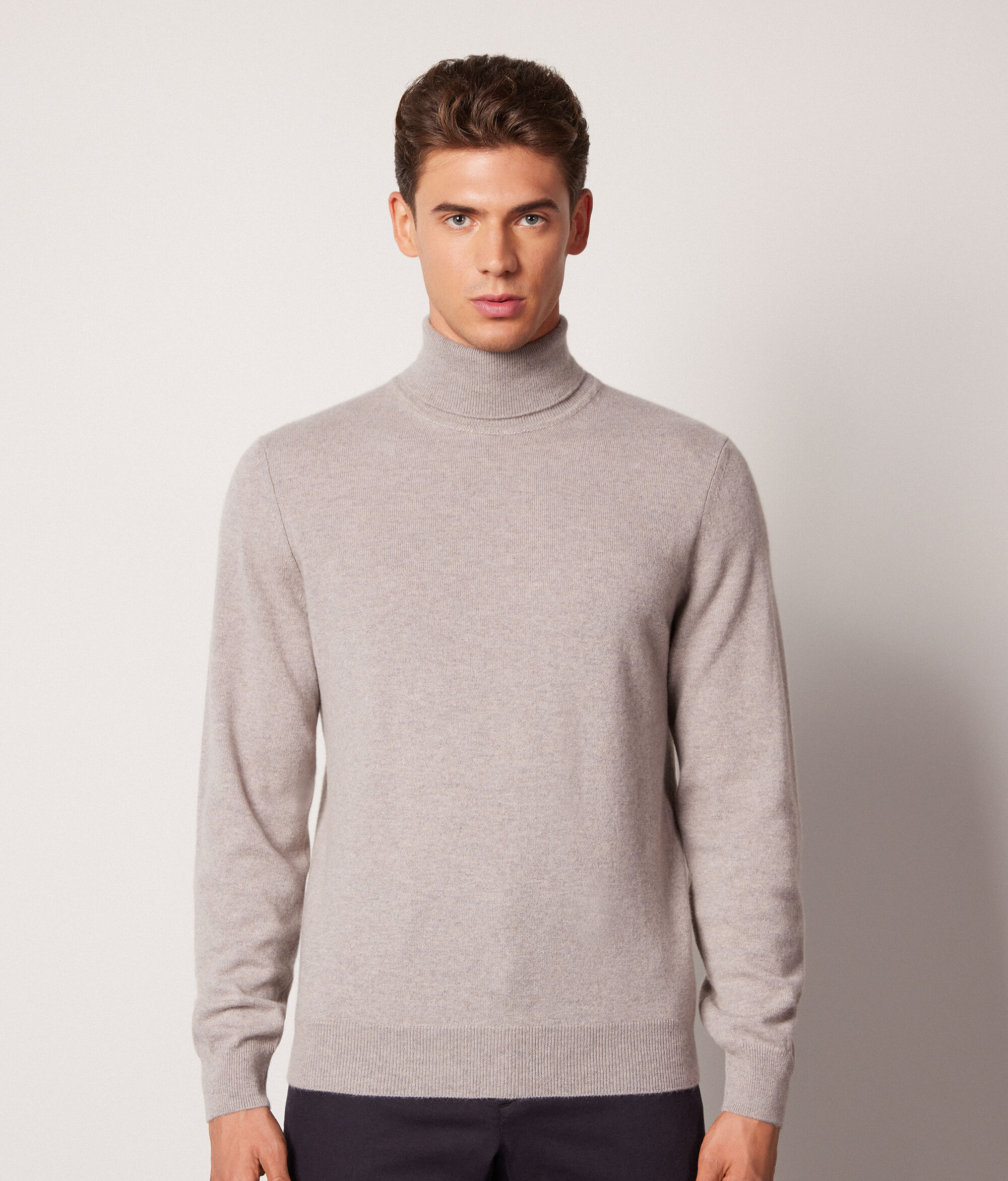 Col roulé homme en cachemire ultra-doux