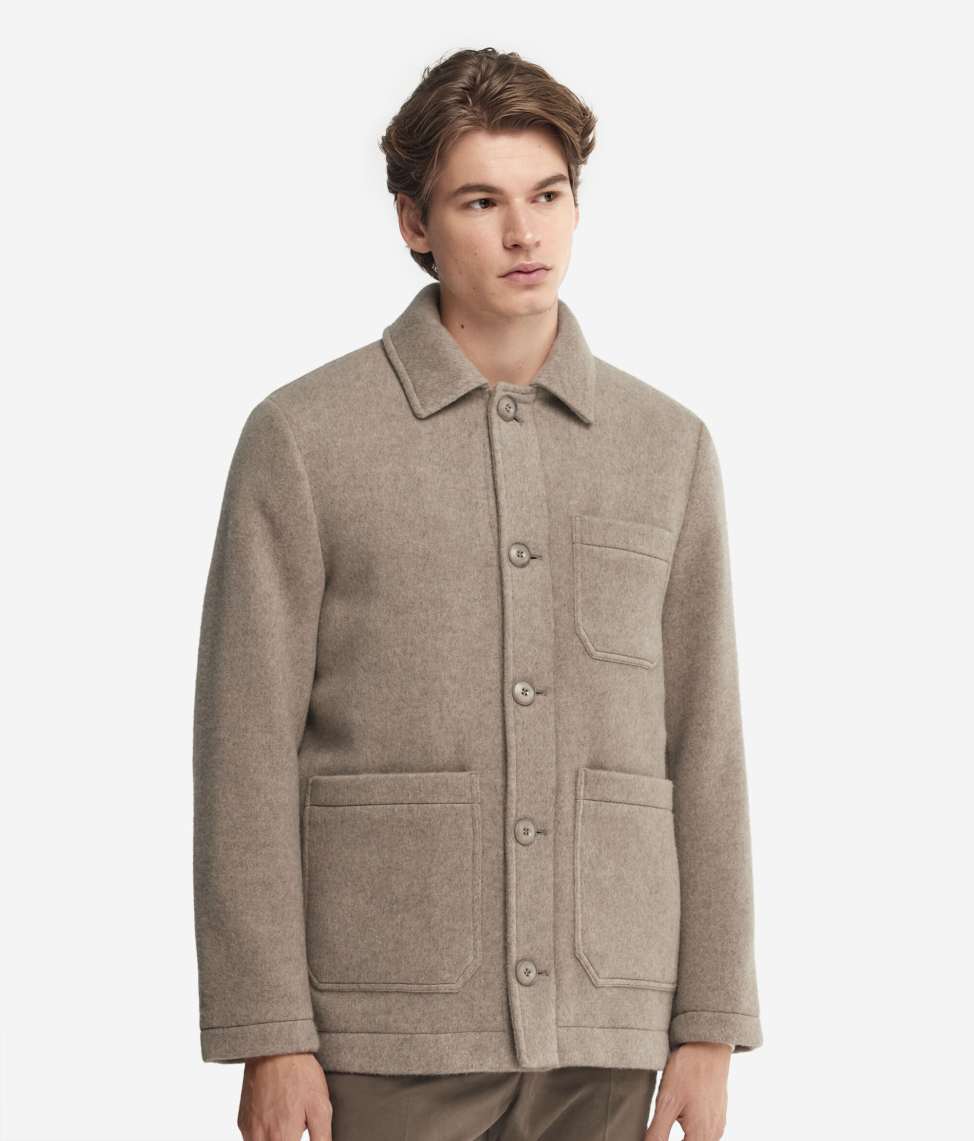 Cashmere Cabanworker