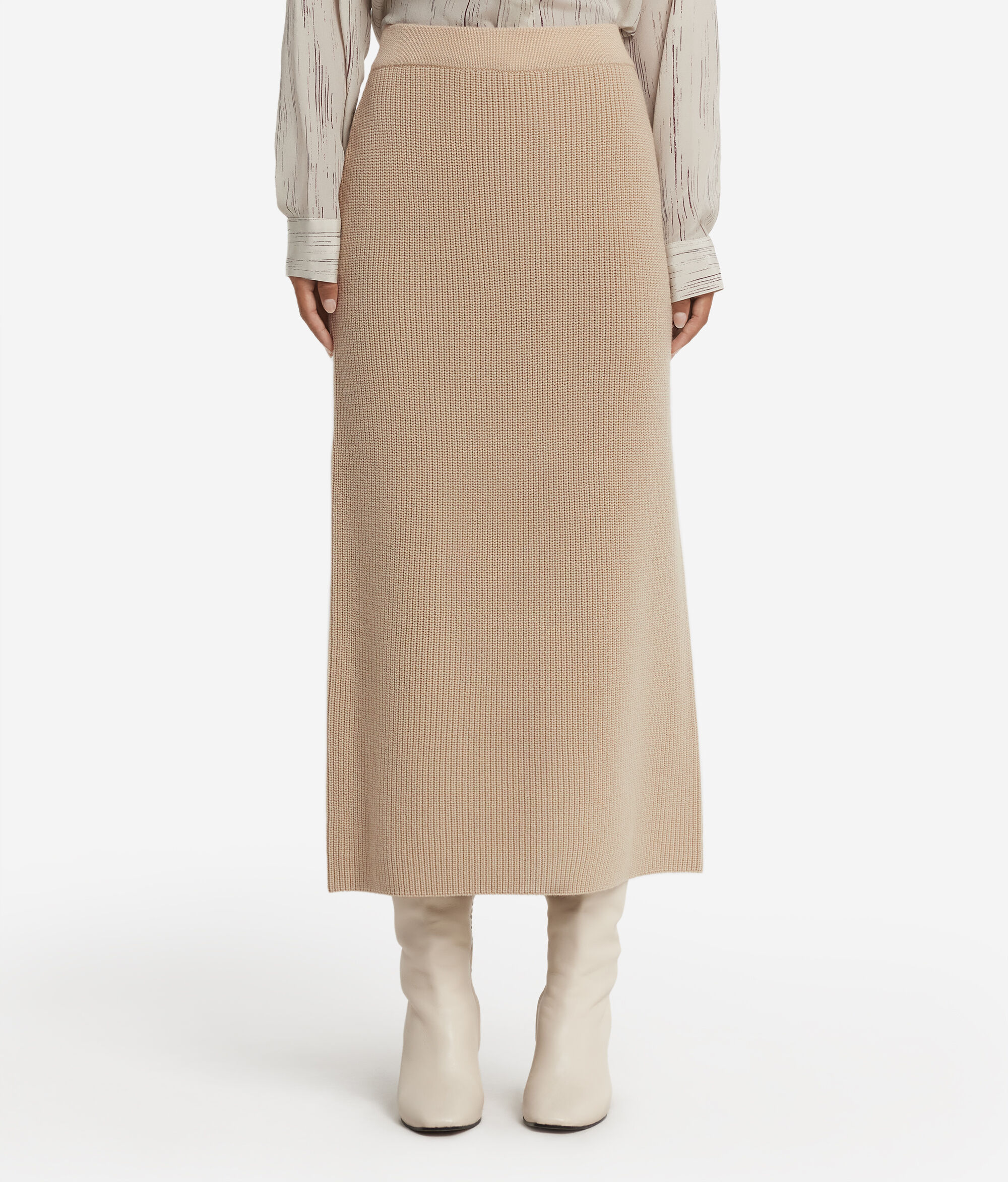 Ribbed wool skirt