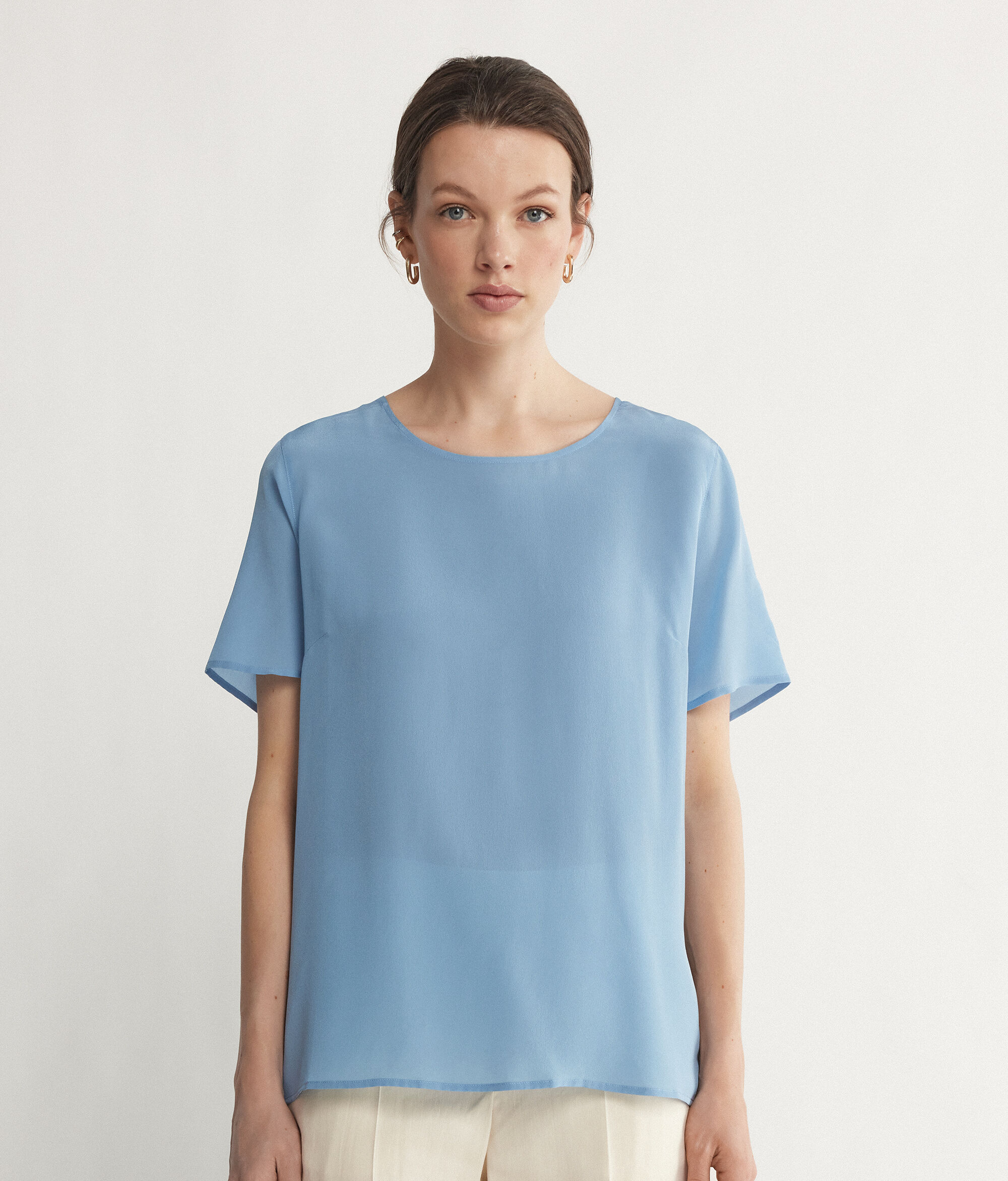 Yuvarlak Yaka İpek T-shirt