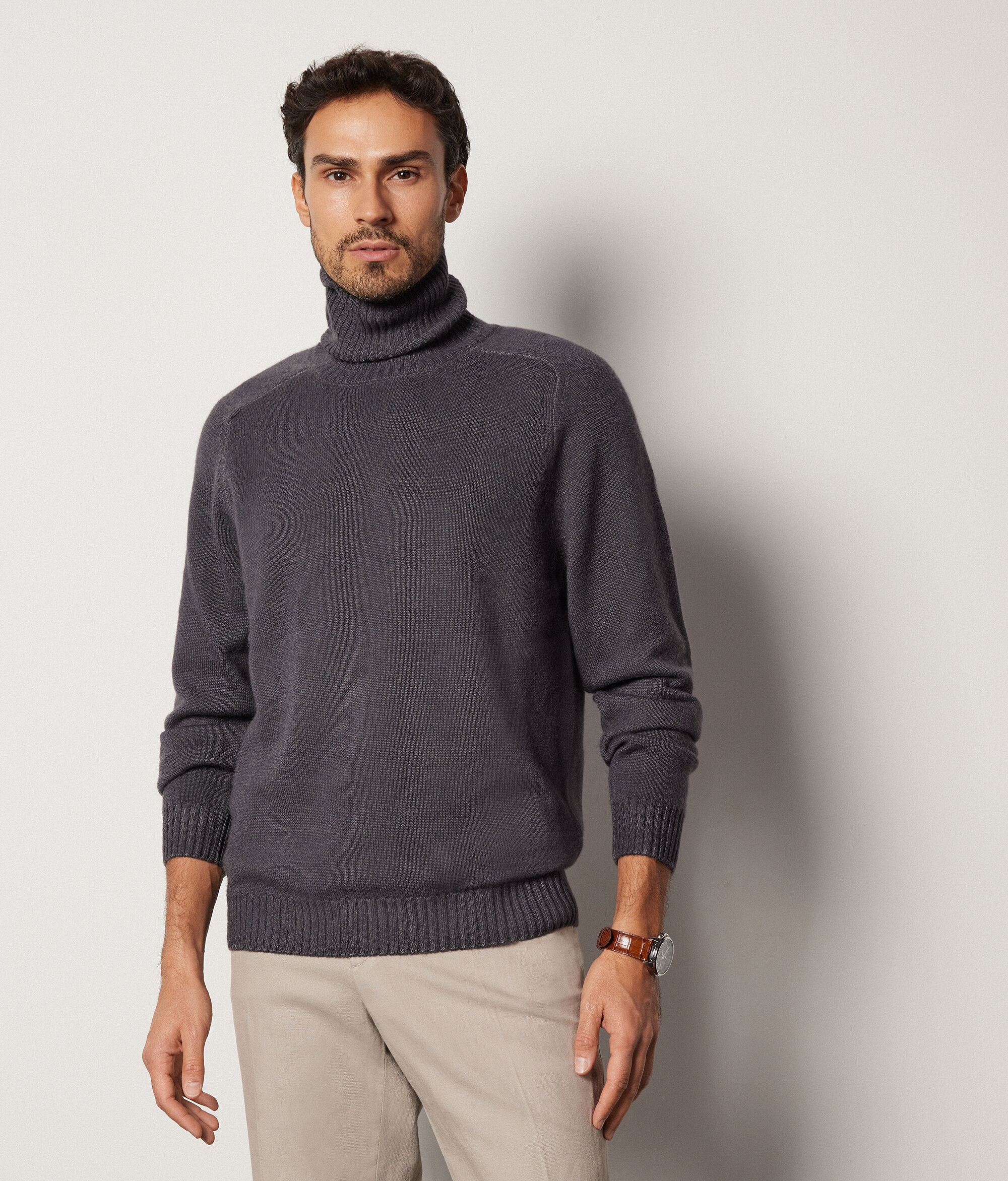 Ultrasoft Cashmere Turtleneck
