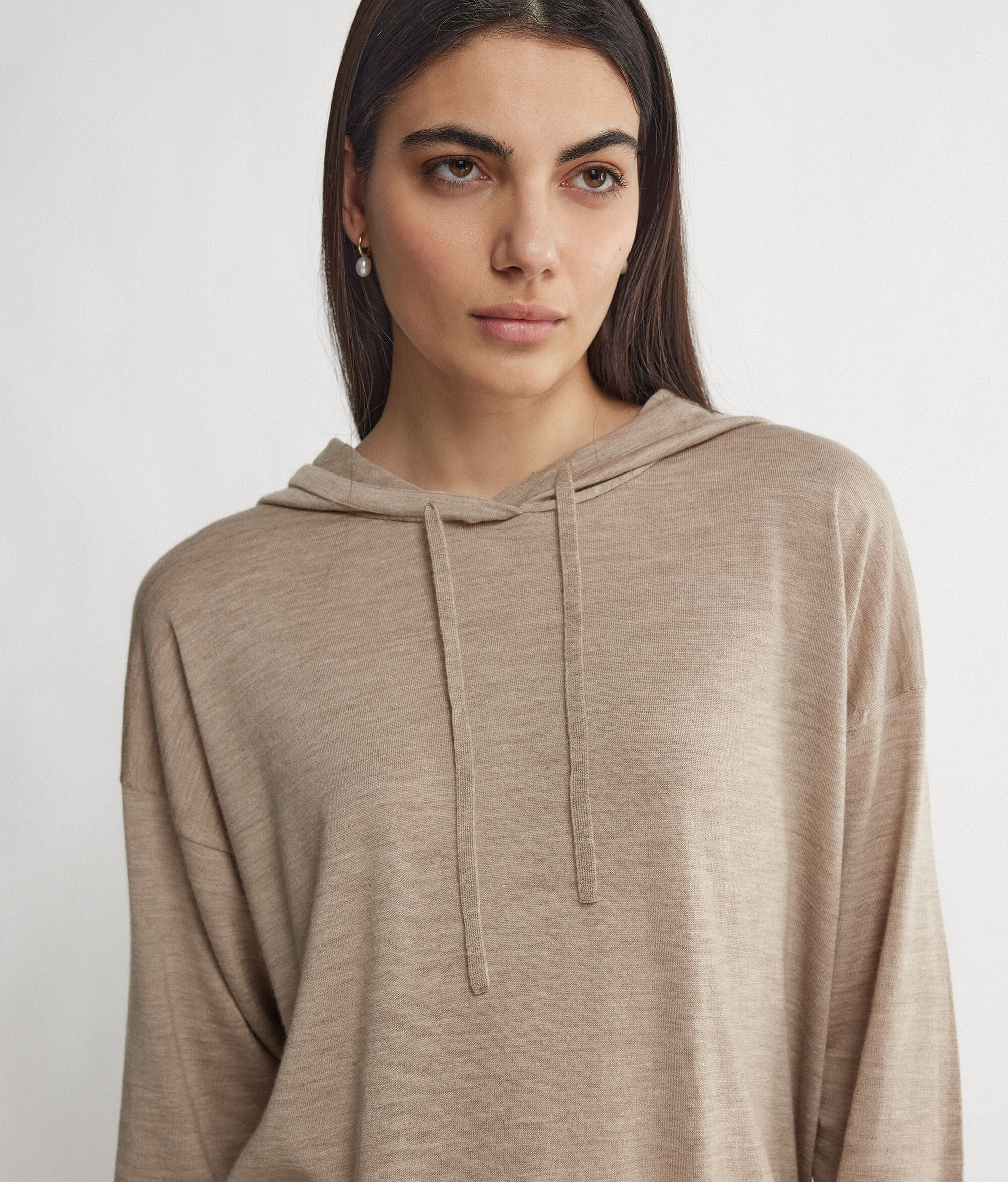 Худи из ультратонкого кашемира