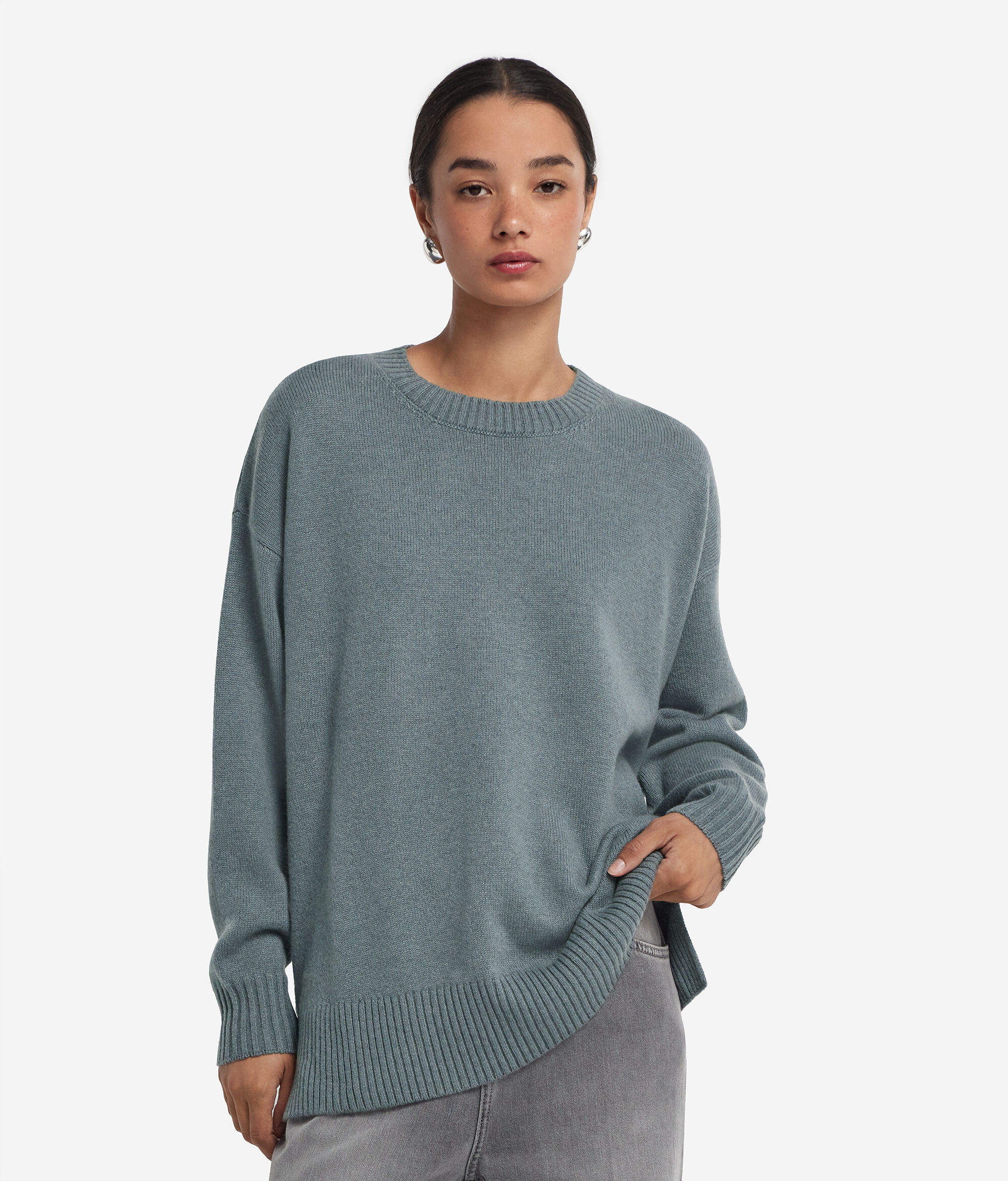 Pull à col rond fendu en cachemire ultra-doux