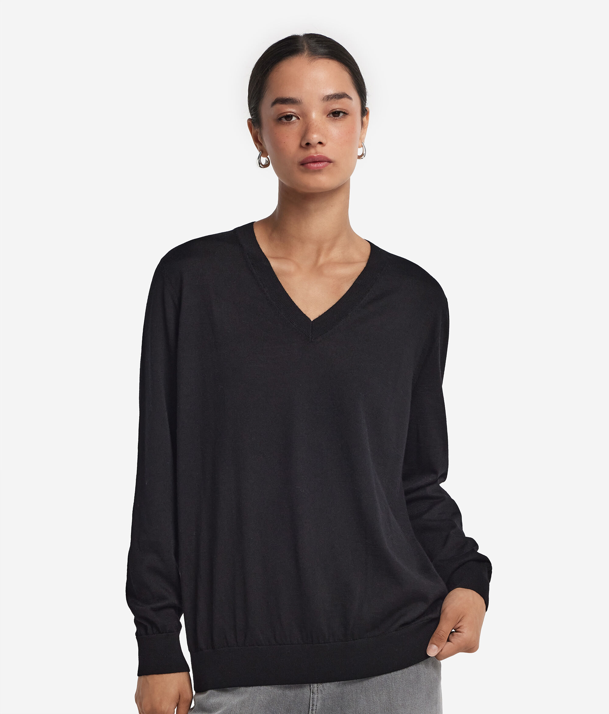 Ultrafine Cashmere V-Neck Jumper