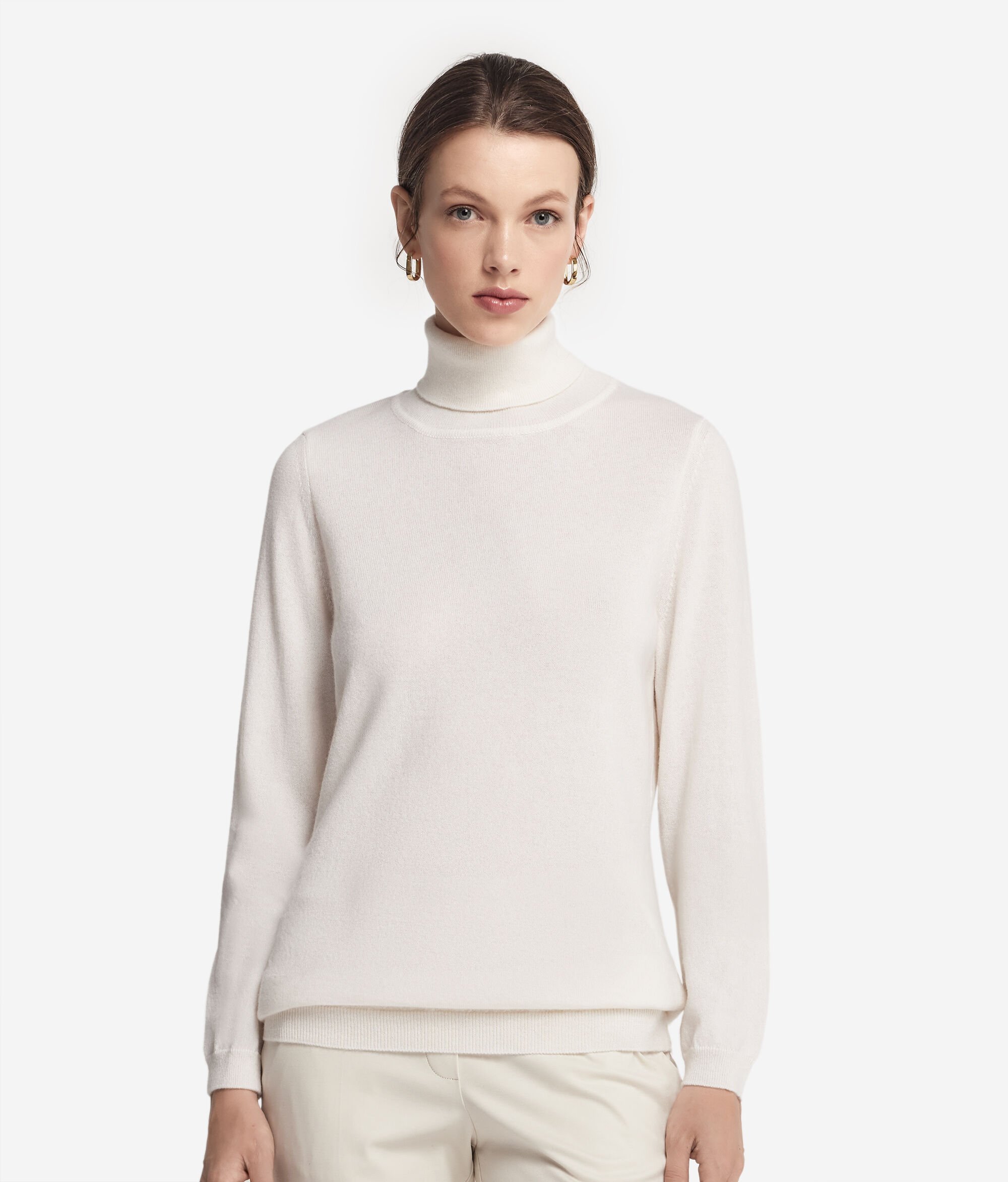 Ultrasoft Cashmere Turtleneck Sweater