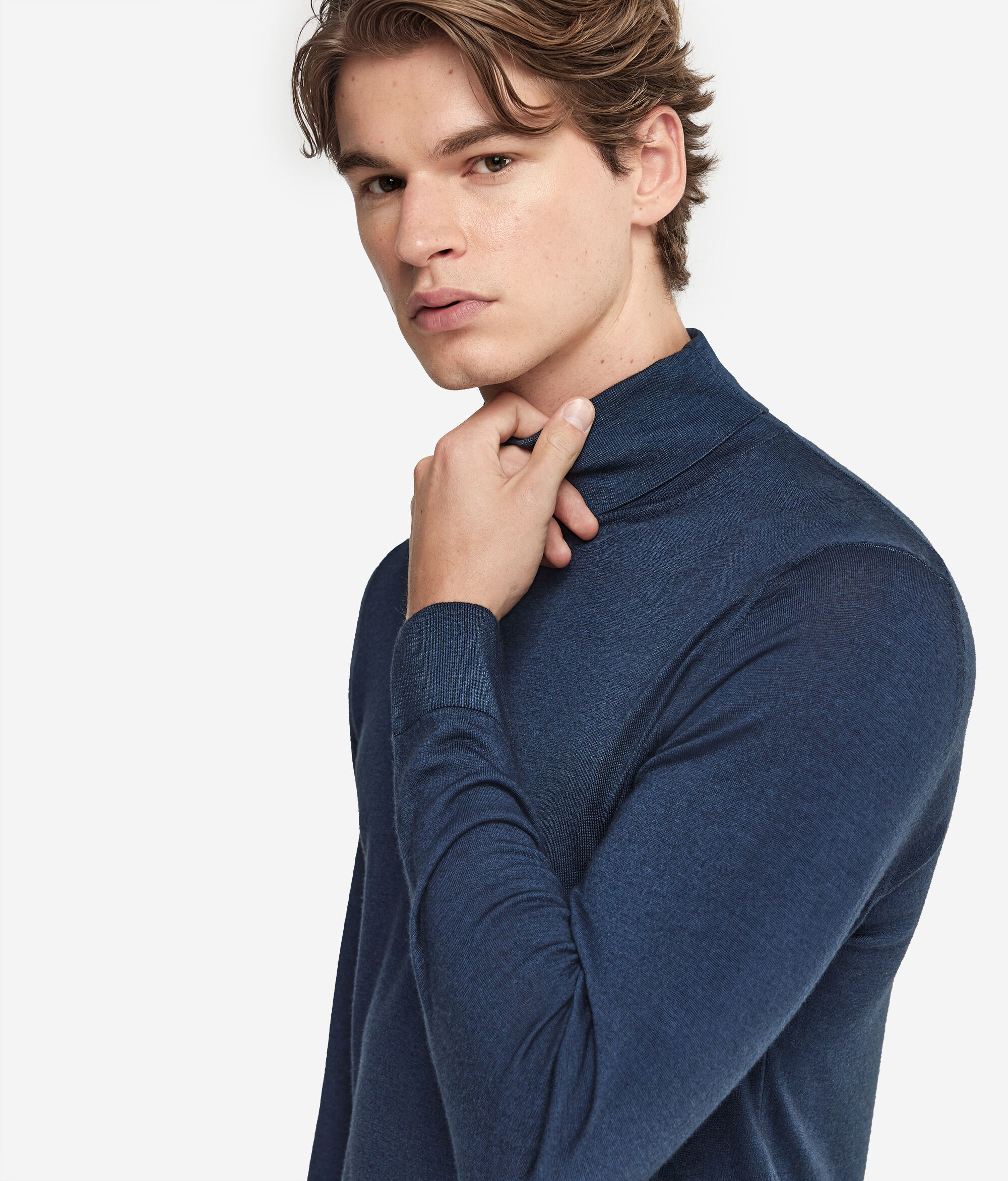 Ultrafine Cashmere Turtleneck