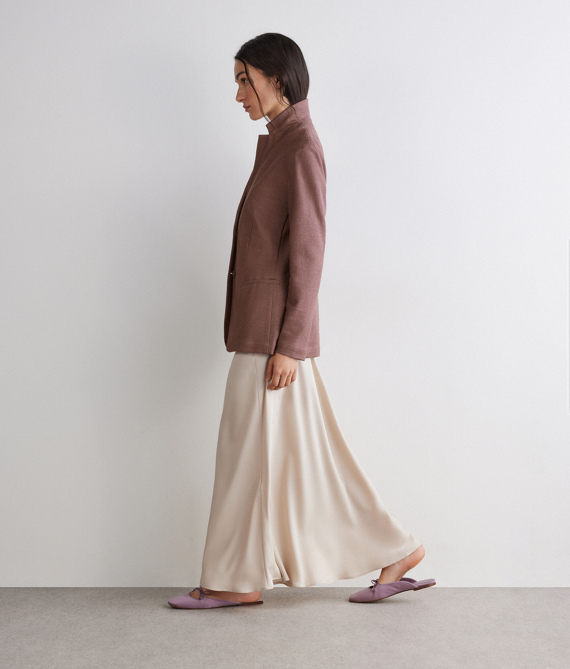 Σακάκι γκοφρέ από λινό και βαμβάκι