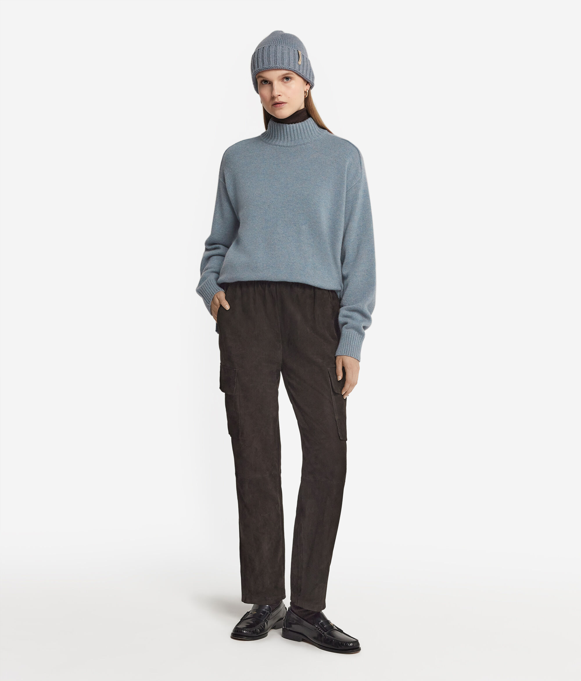 Ultrasoft Cashmere Turtleneck with Set-In Sleeves