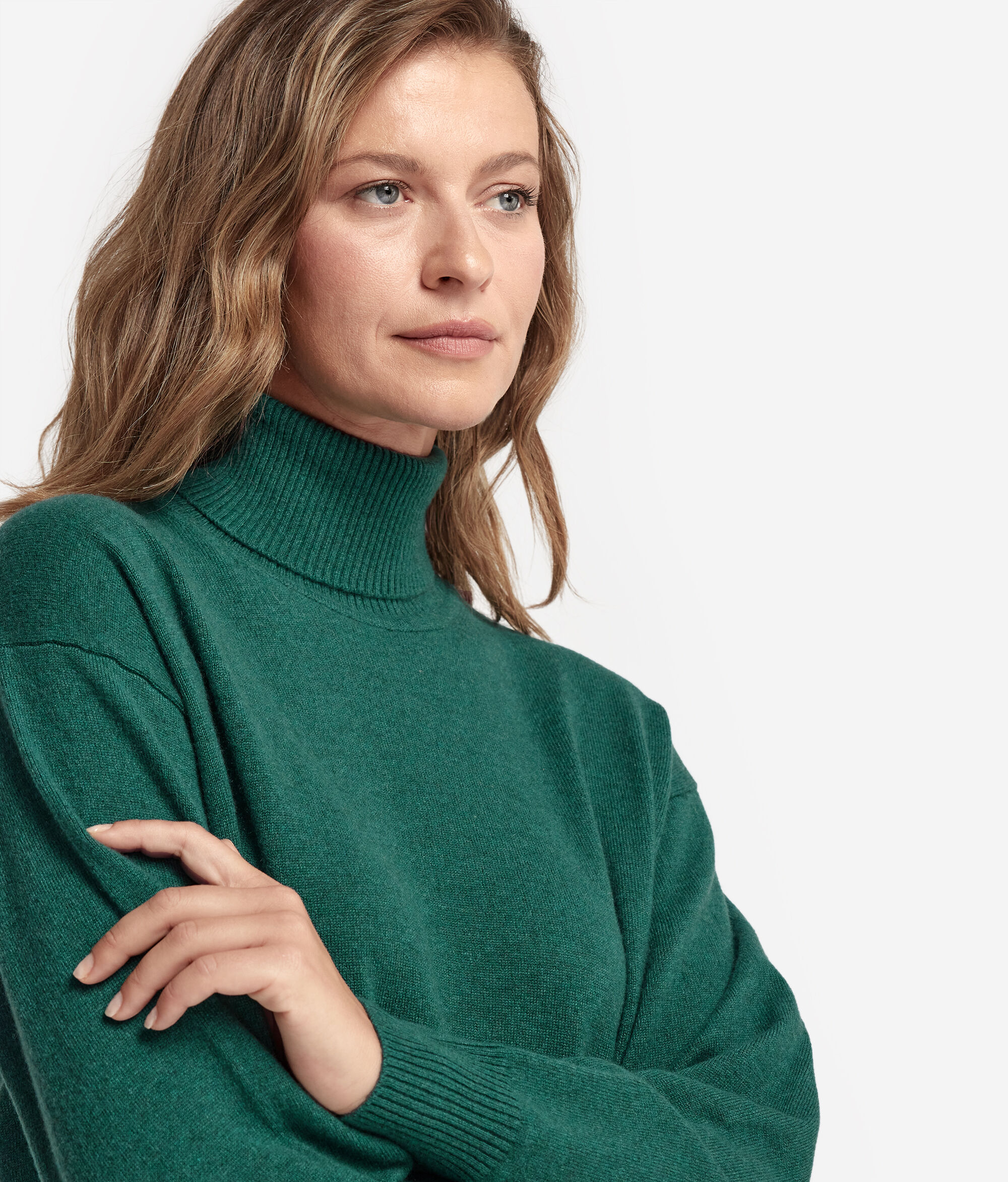Col roulé femme avec fentes en cachemire ultra-doux