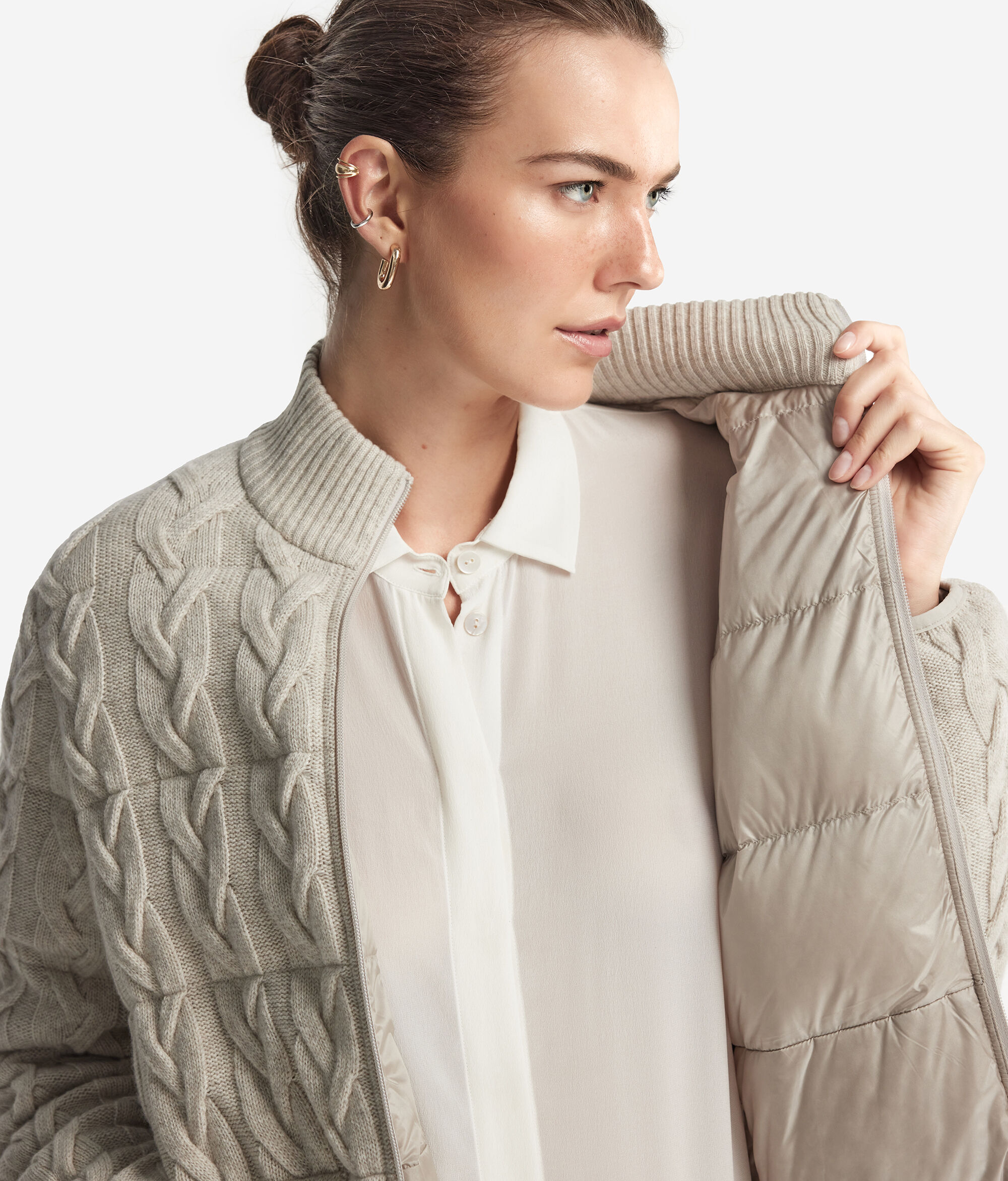 Двусторонний пуховик из кашемира с косами