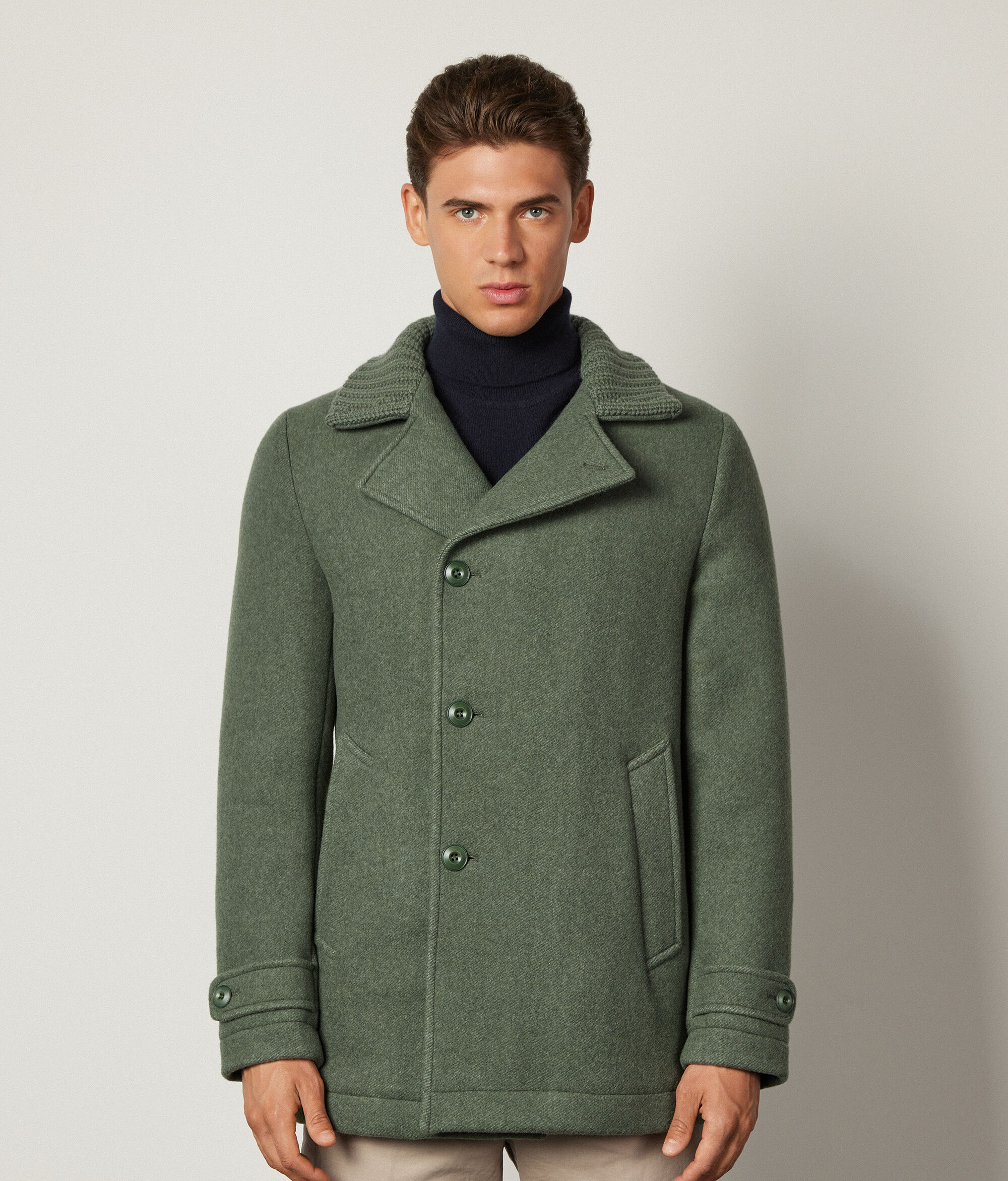 Интернеттегі дәмді письки порно Ерлерге арналған киім ауыстыратын бөлменің камерасы