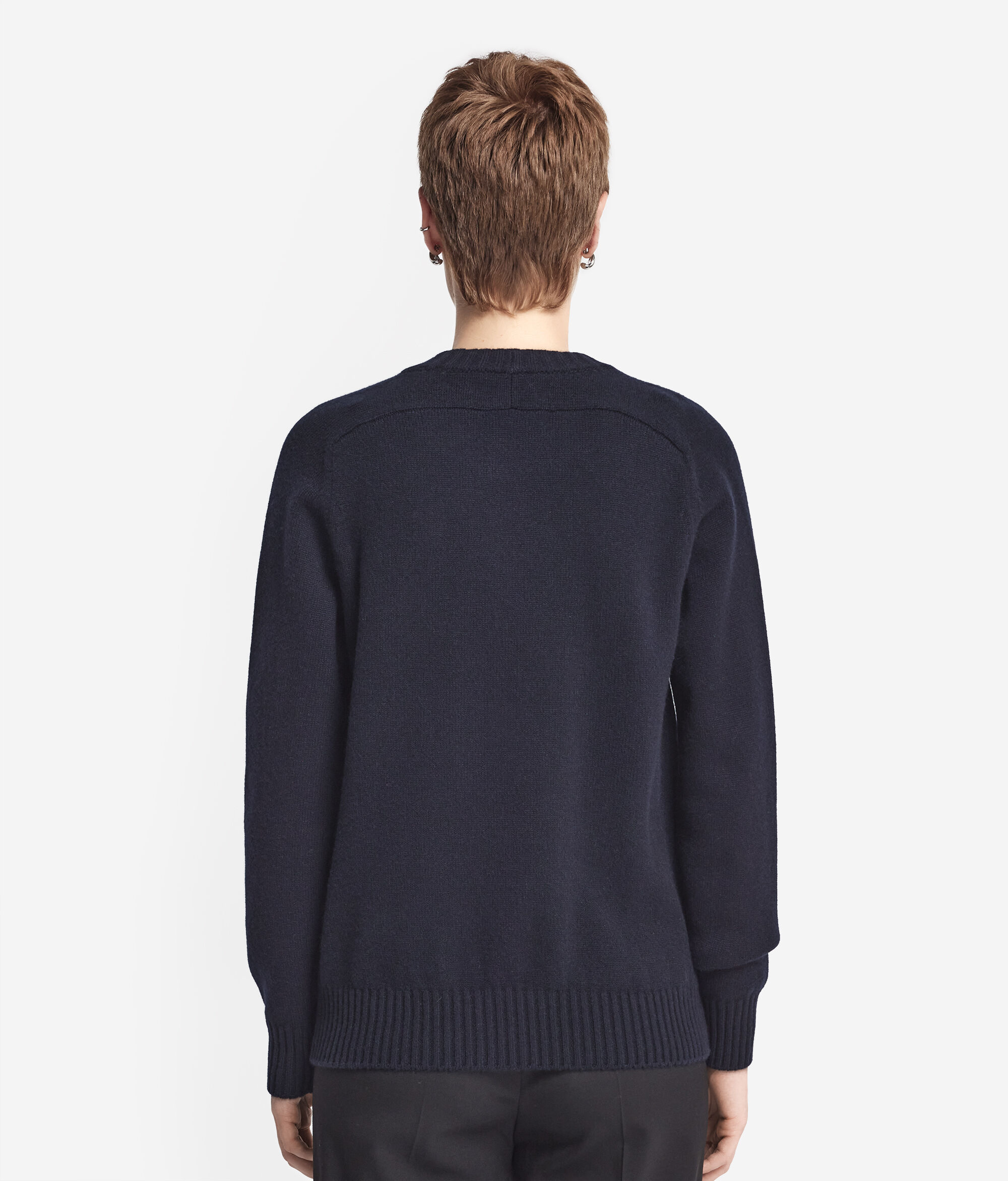 Sweter z Okrągłym Dekoltem i Linią Ramion „Saddle Shoulder” z Kaszmiru Ultrasoft