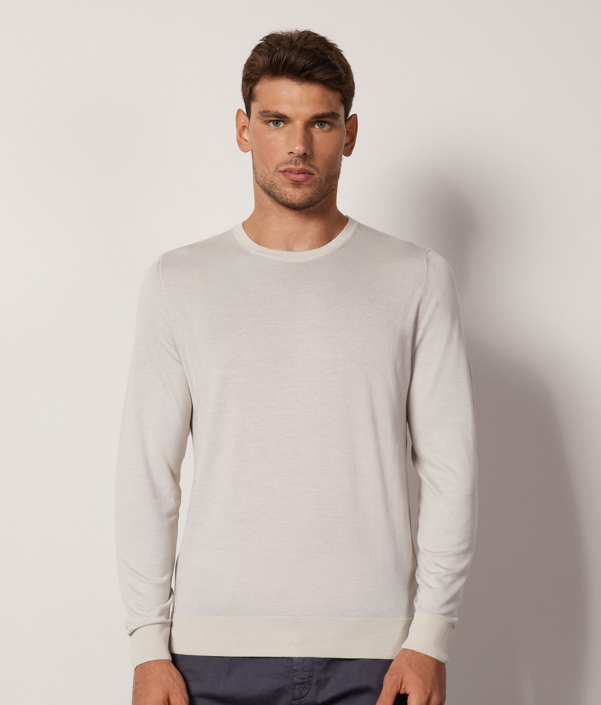 Round-Neck Ultrafine Cashmere Jumper