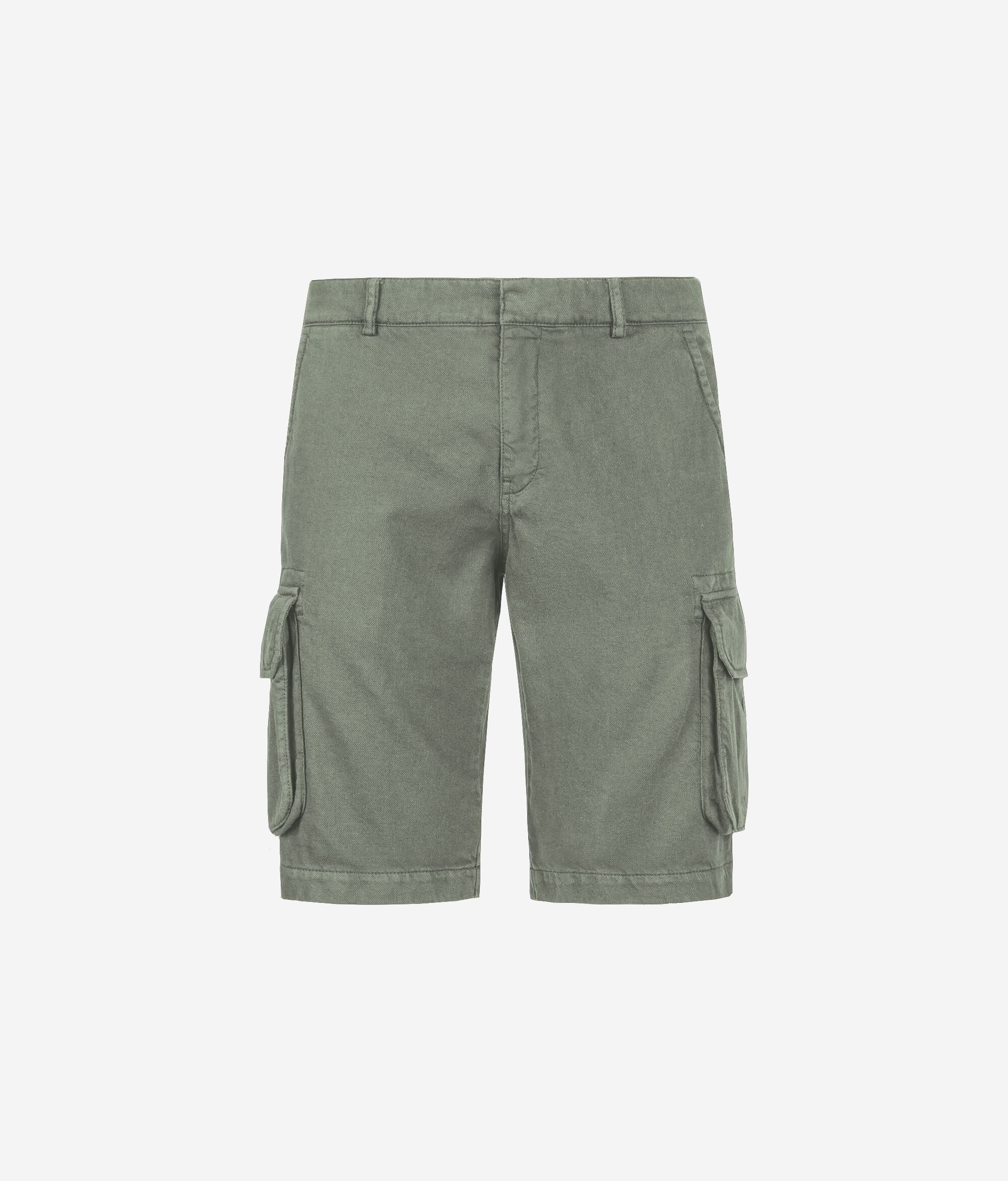 Kurze Hose mit Taschen