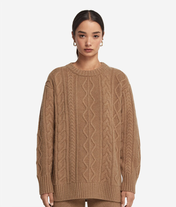 Джемпер из ультрамягкого кашемира с косами