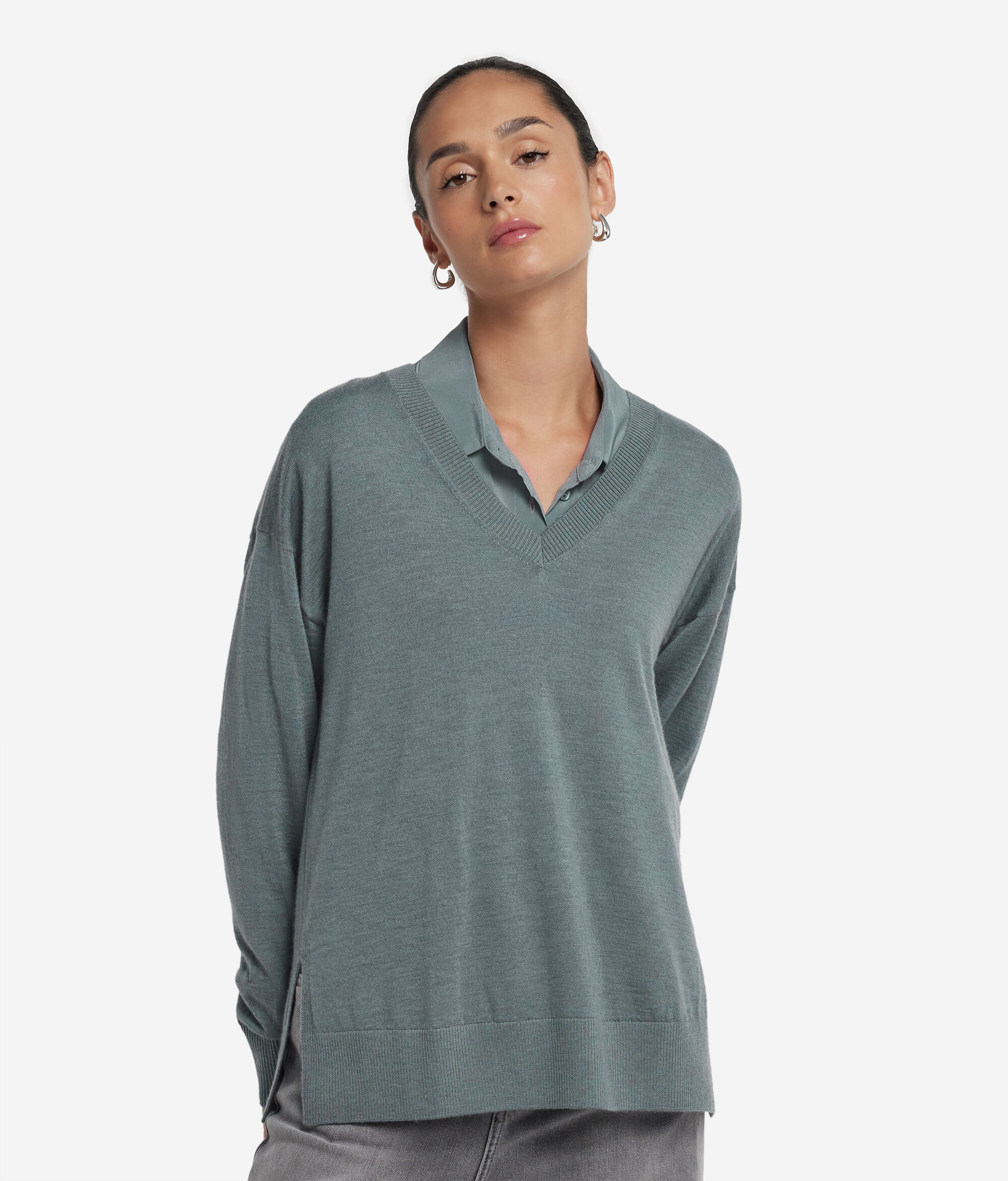 Suéter de cuello de pico de mujer de Cashmere Ultrafine