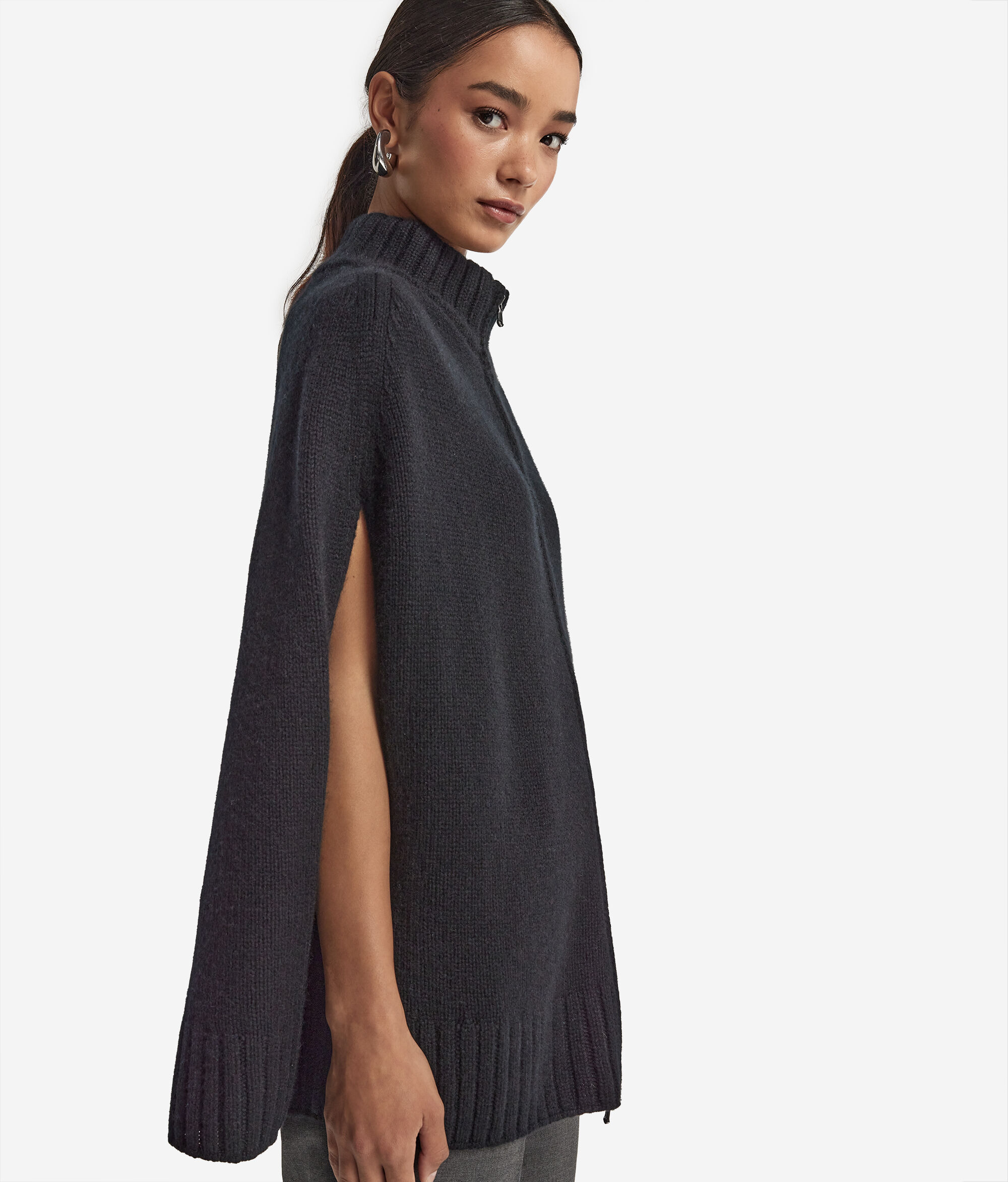 Ultrasoft Cashmere Zip-Up Cape