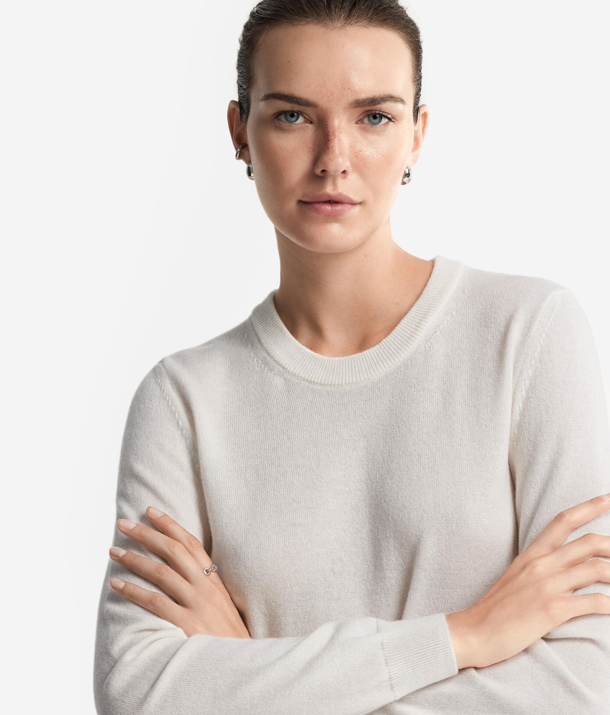 Ultrasoft Cashmere Long Sleeved Crewneck Sweater