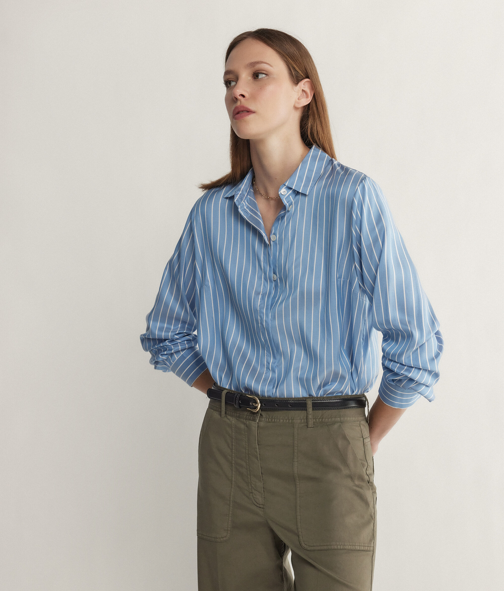 Chemise à rayures en soie