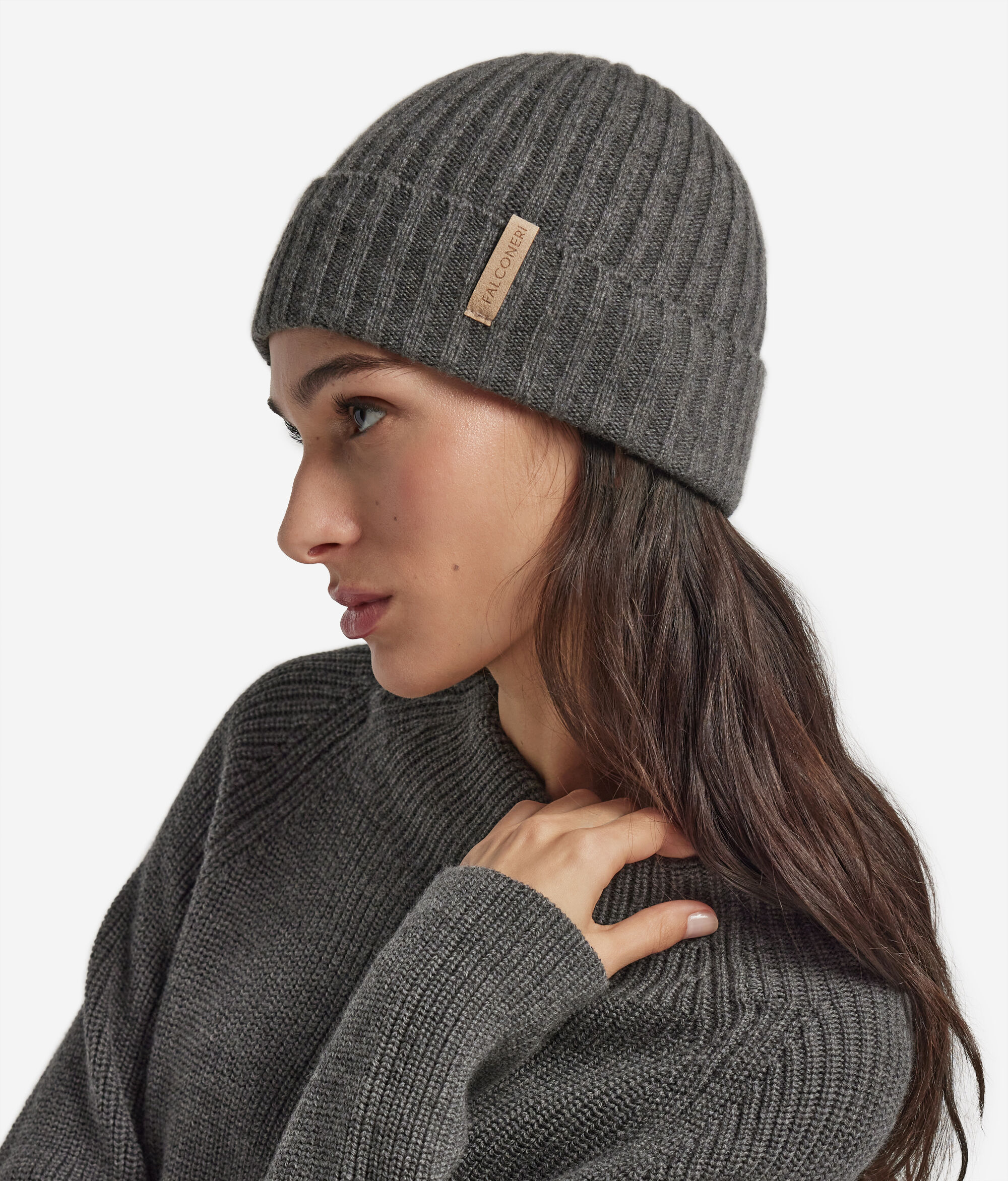 Bonnet côtelé en cachemire ultra-doux