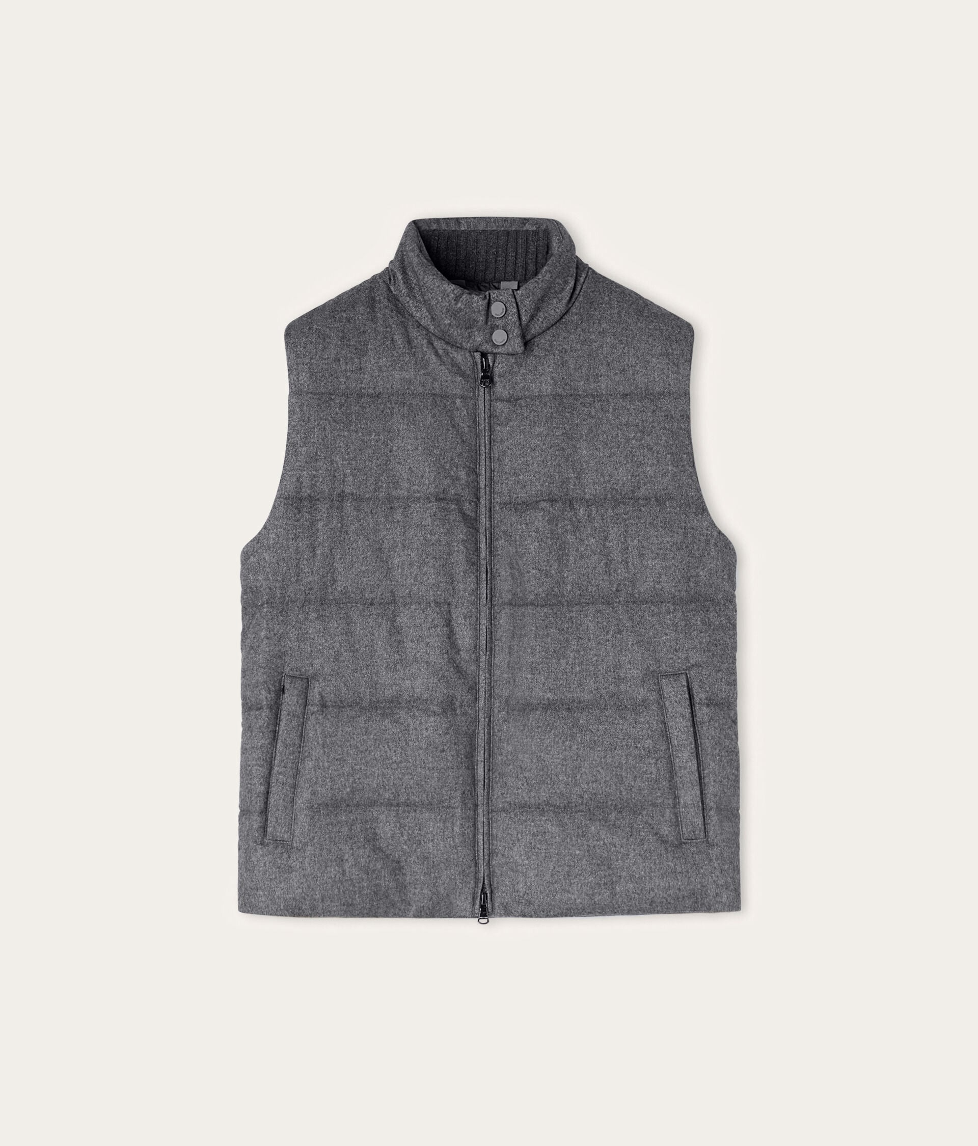 Piumino smanicato in seta cashmere