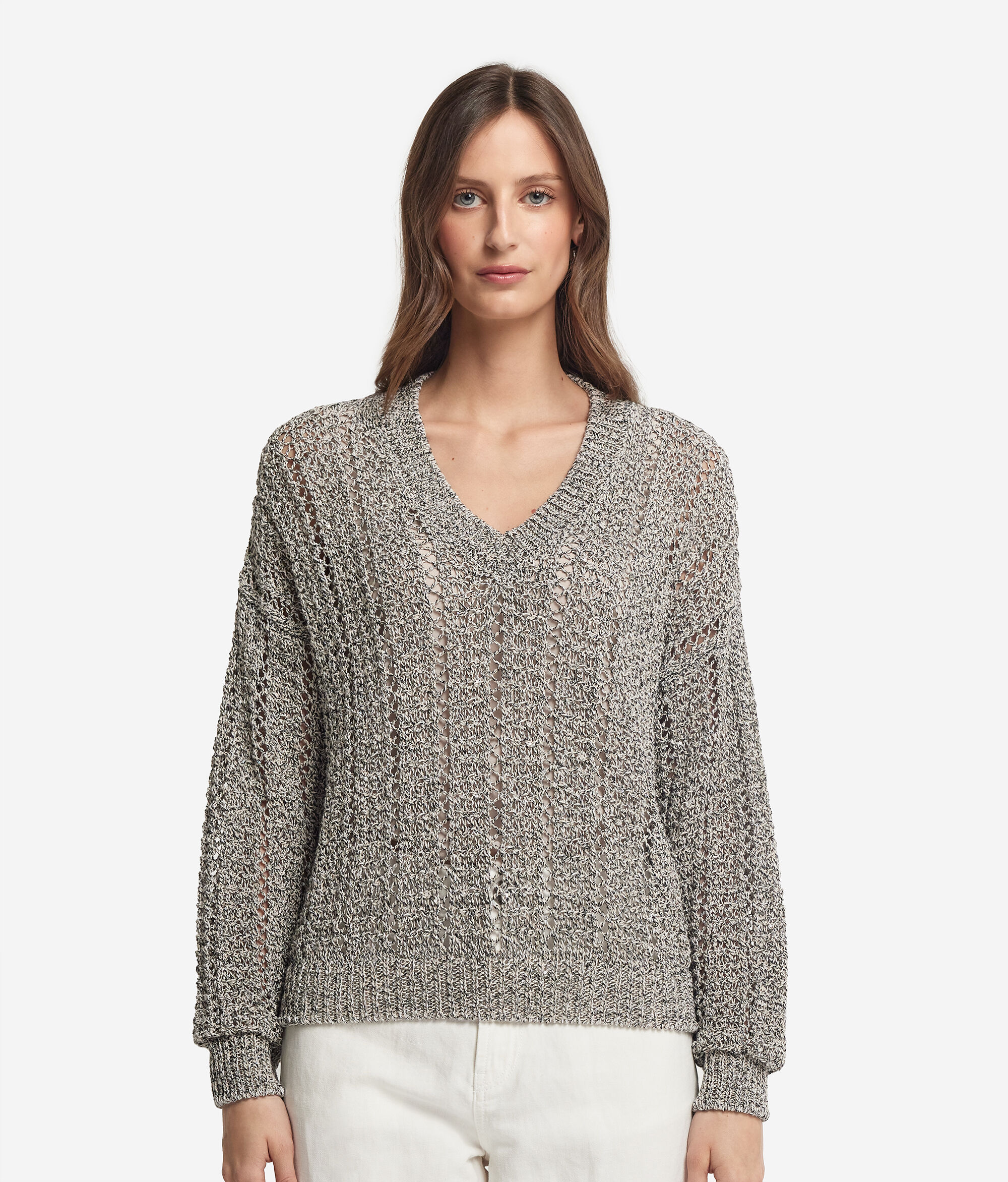 Джемпер с пайетками