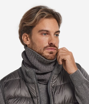 Ribbed Cashmere Snood