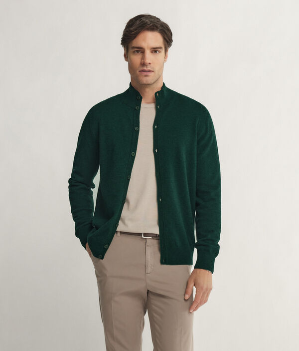 Gilet en cachemire ultra-doux à boutons