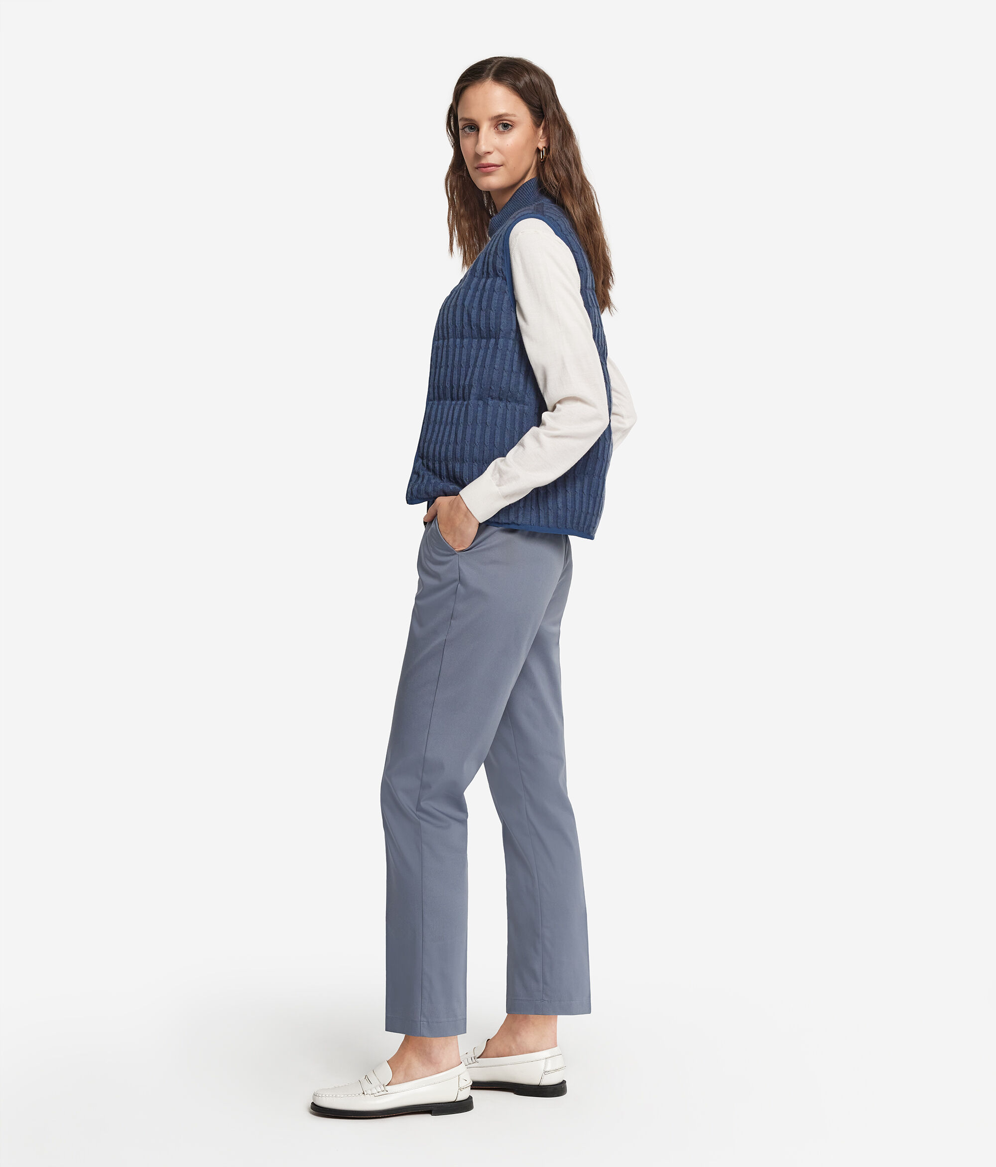 Reversible Cashmere Cable-Knit Sleeveless Short Quilted Jacket