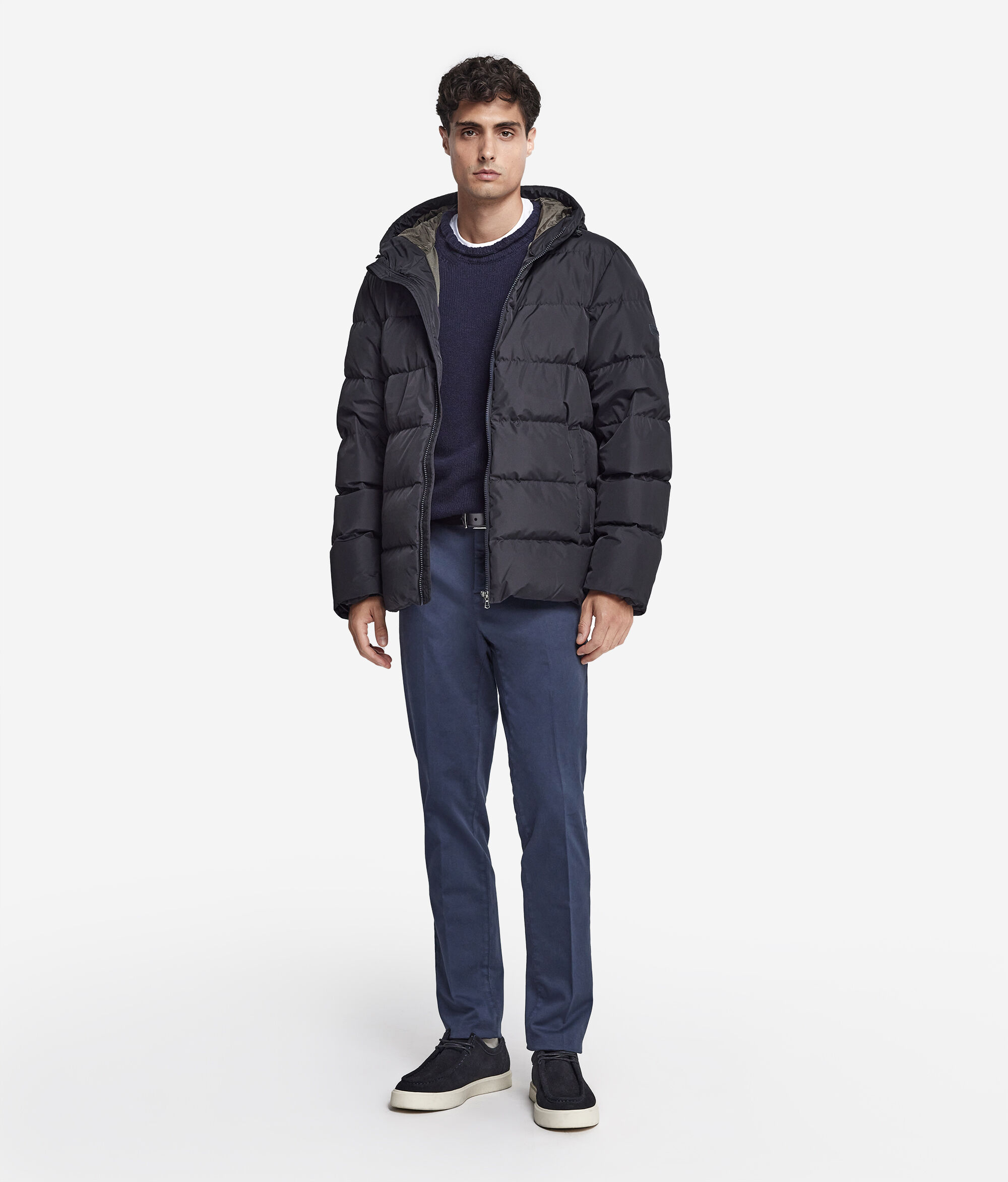 Piumino con cappuccio e interno in cashmere