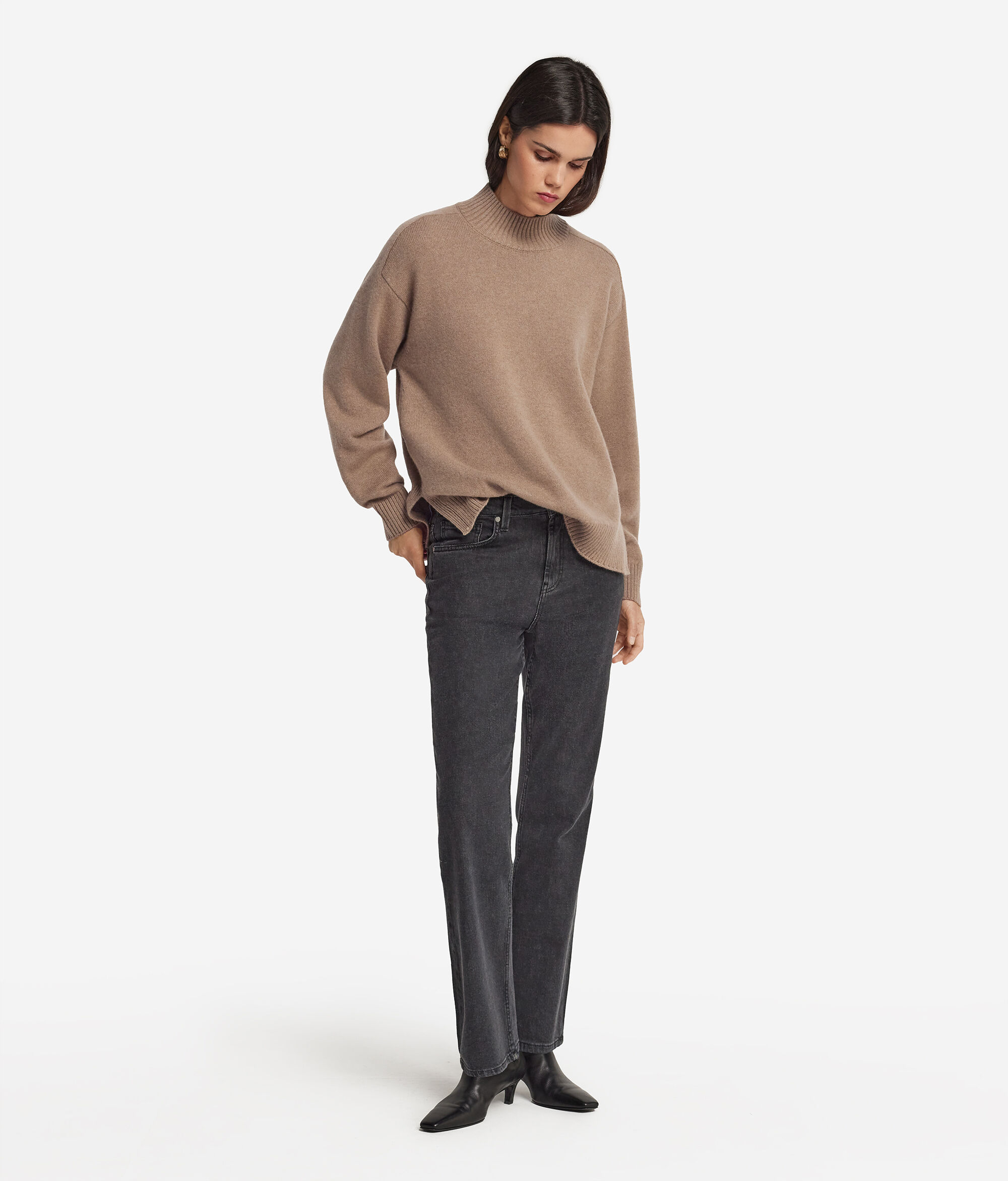 Stehkragenpullover aus Kaschmir Ultrasoft mit Sattelschulter