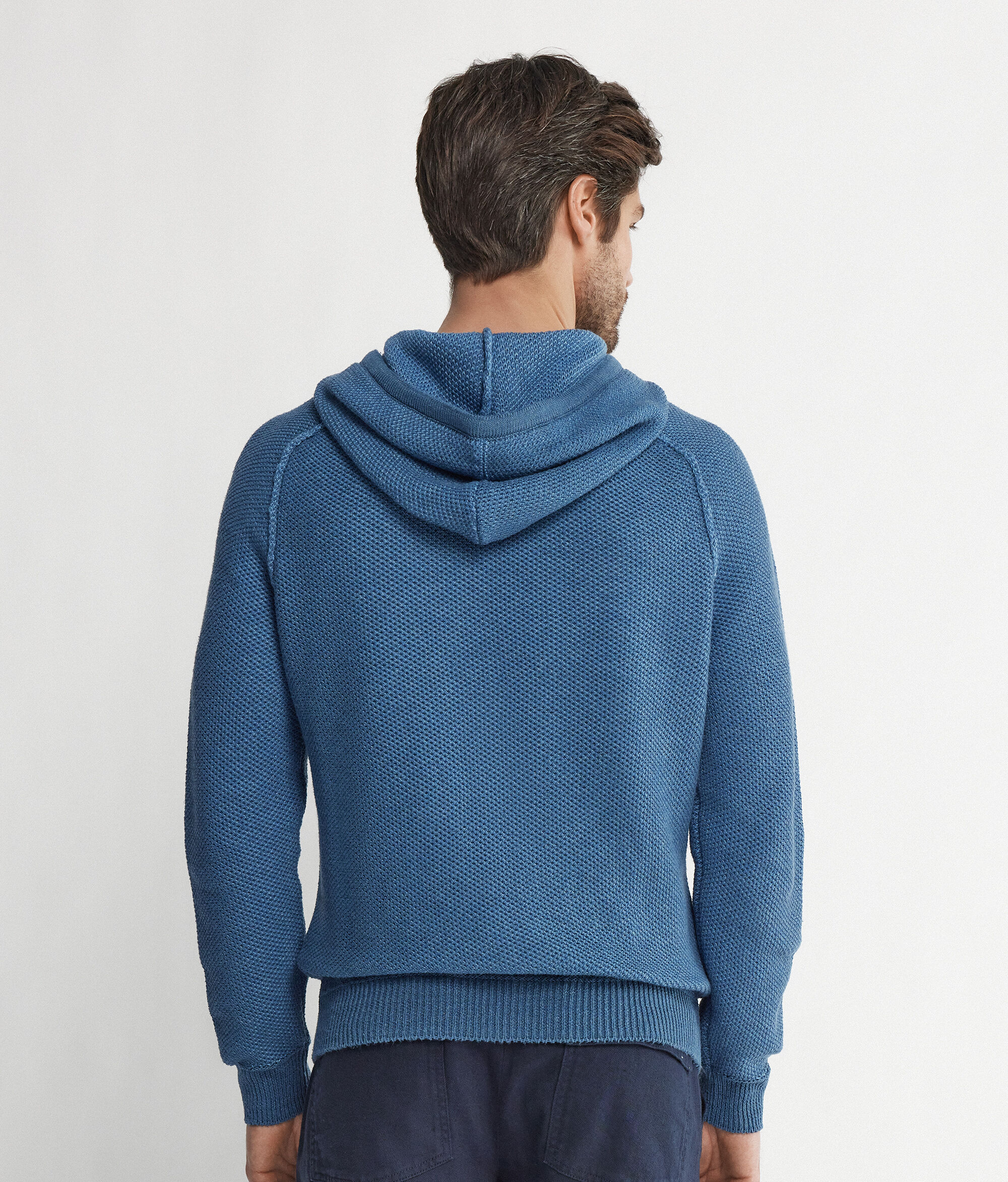 Sweatshirt com Capuz Ninho de Abelha