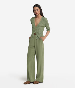 Half-Sleeve V-Neck Shrug