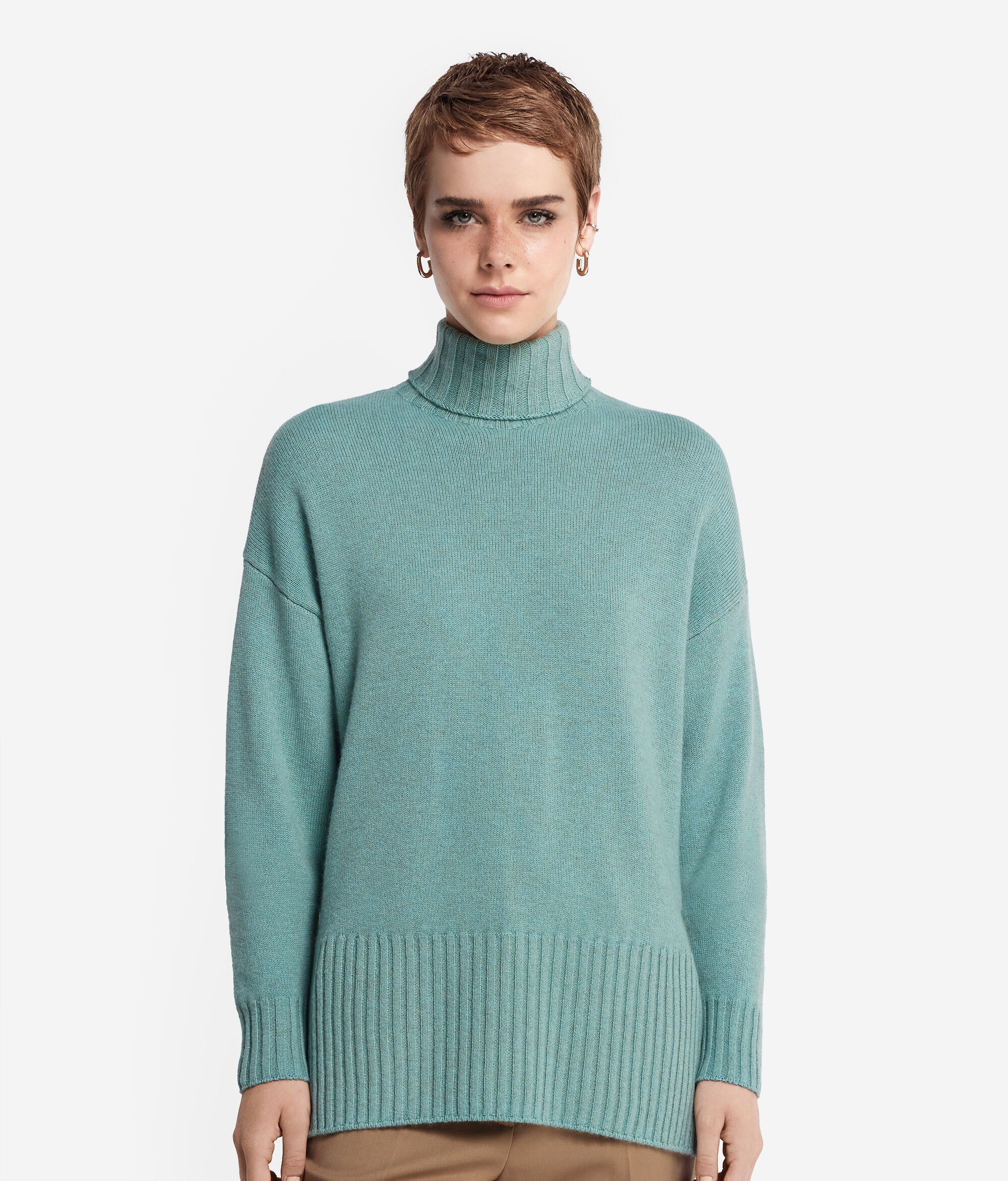 Maxi-pull col roulé en cachemire ultra-doux