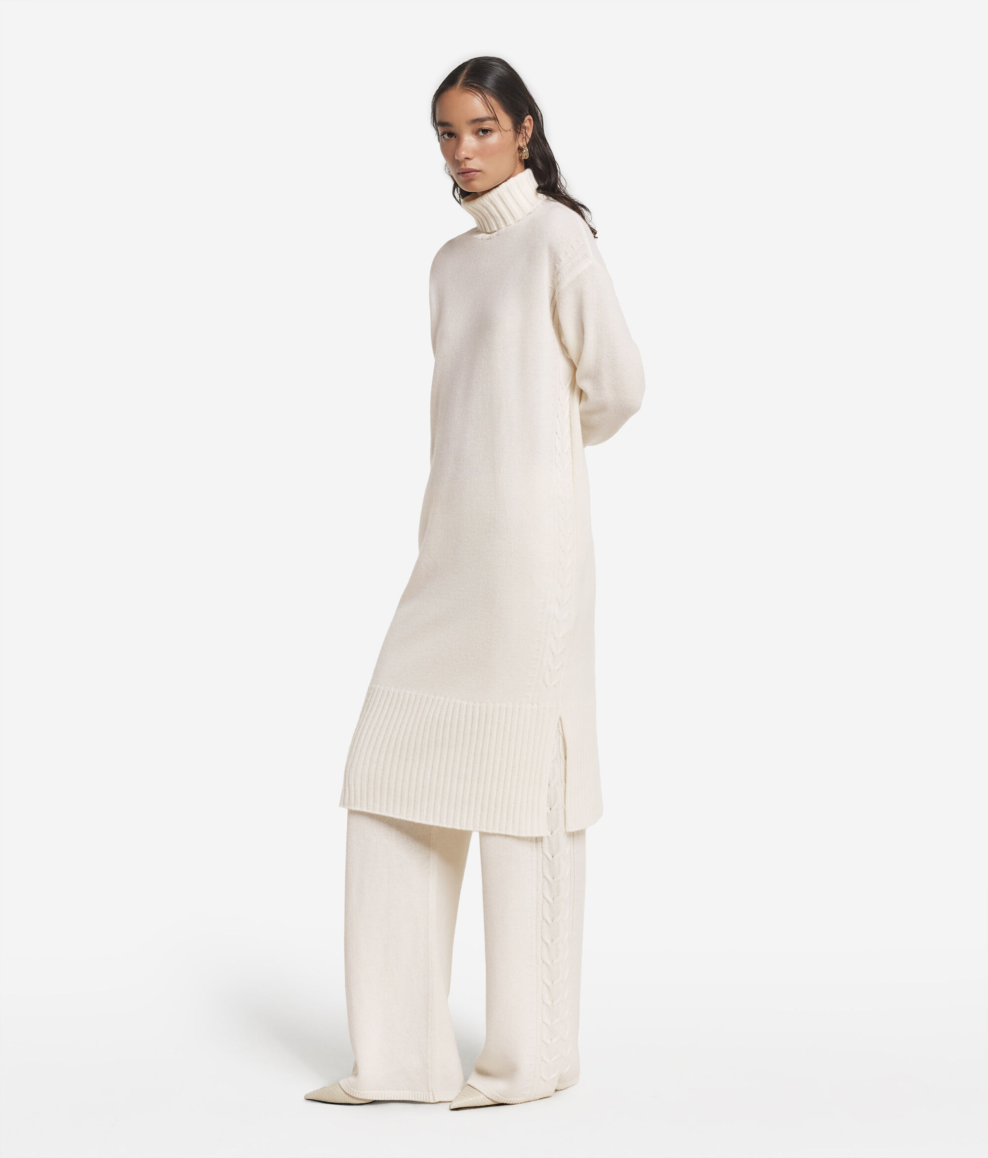 Ultrasoft Cashmere cable stitch dress