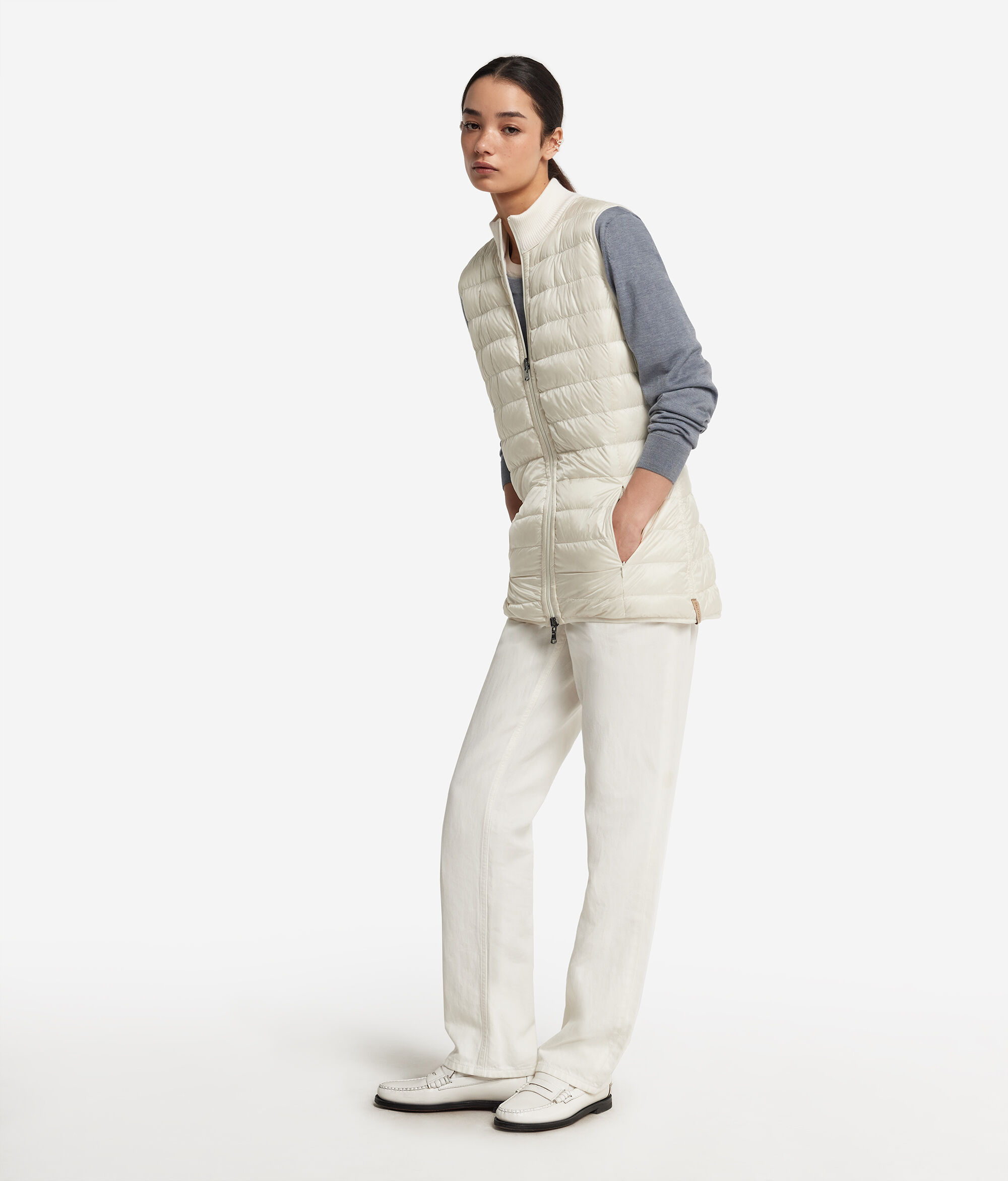 Reversible Sleeveless Short Quilted Jacket