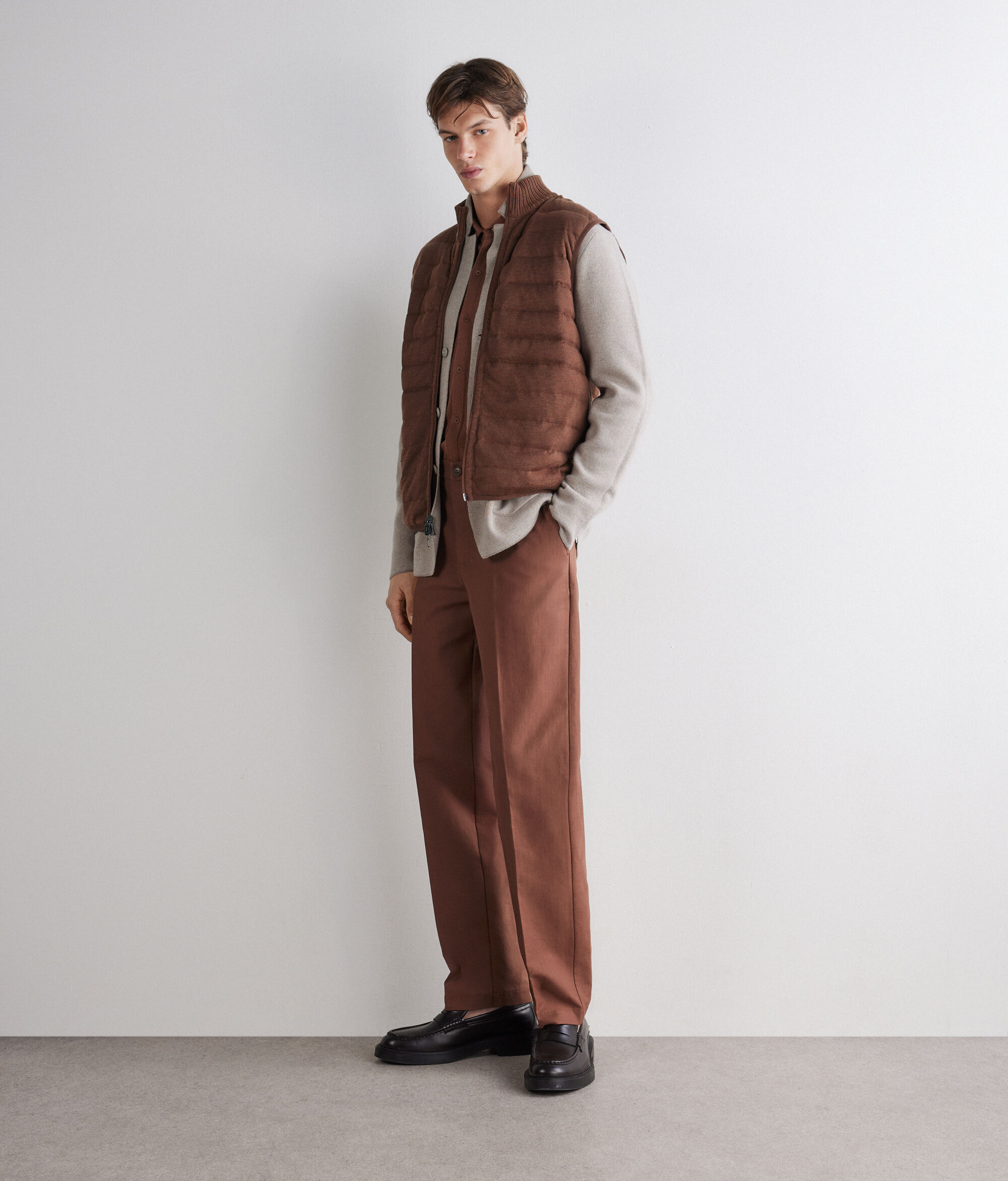 Doudoune sans manches réversible avec côté mat