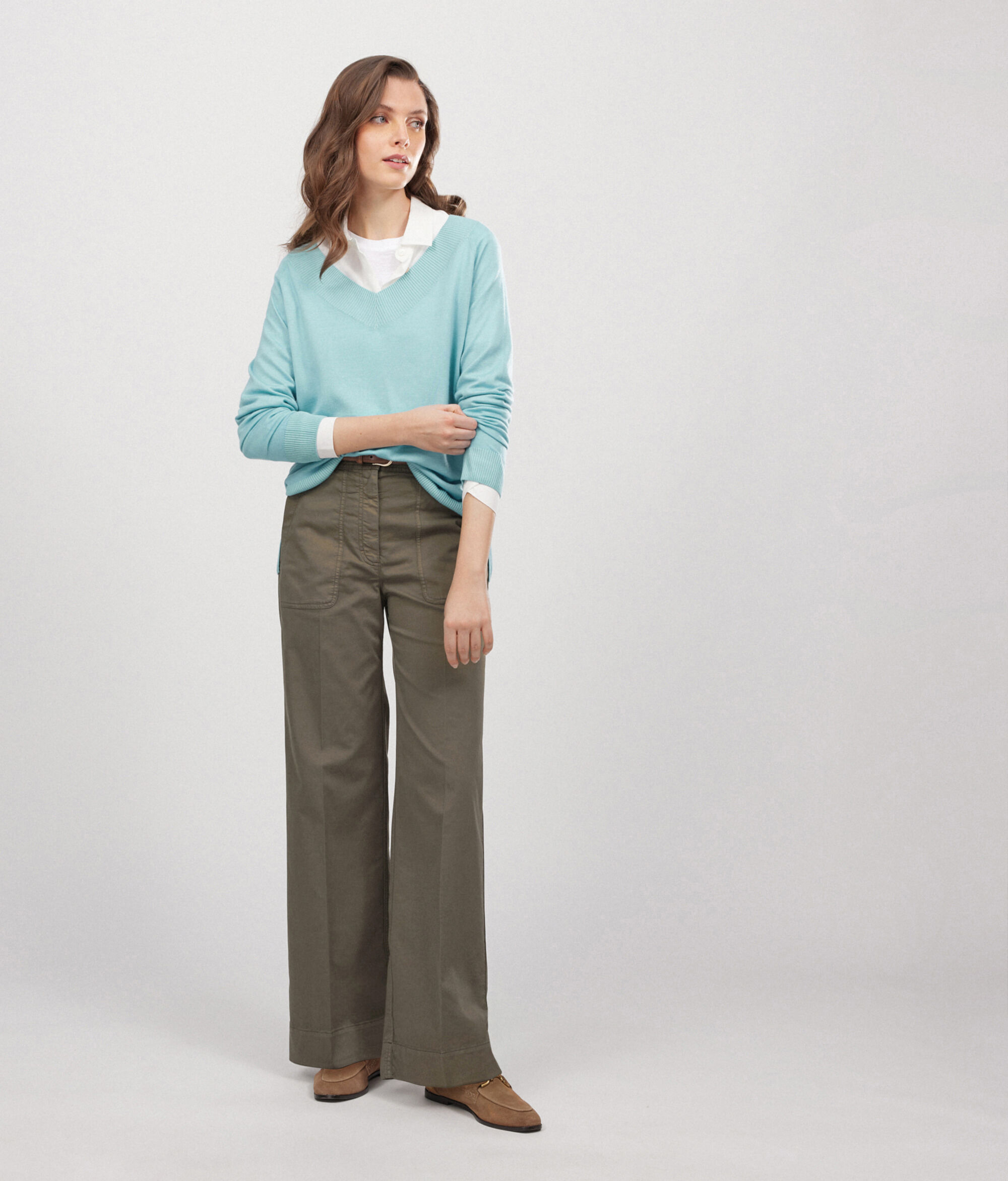 Ultrafine Cashmere V-Neck Jumper