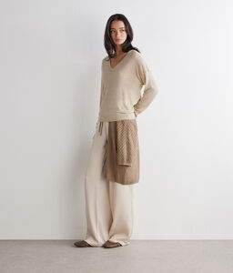 Maglia scollo a V in Cashmere Airfine - NUDE