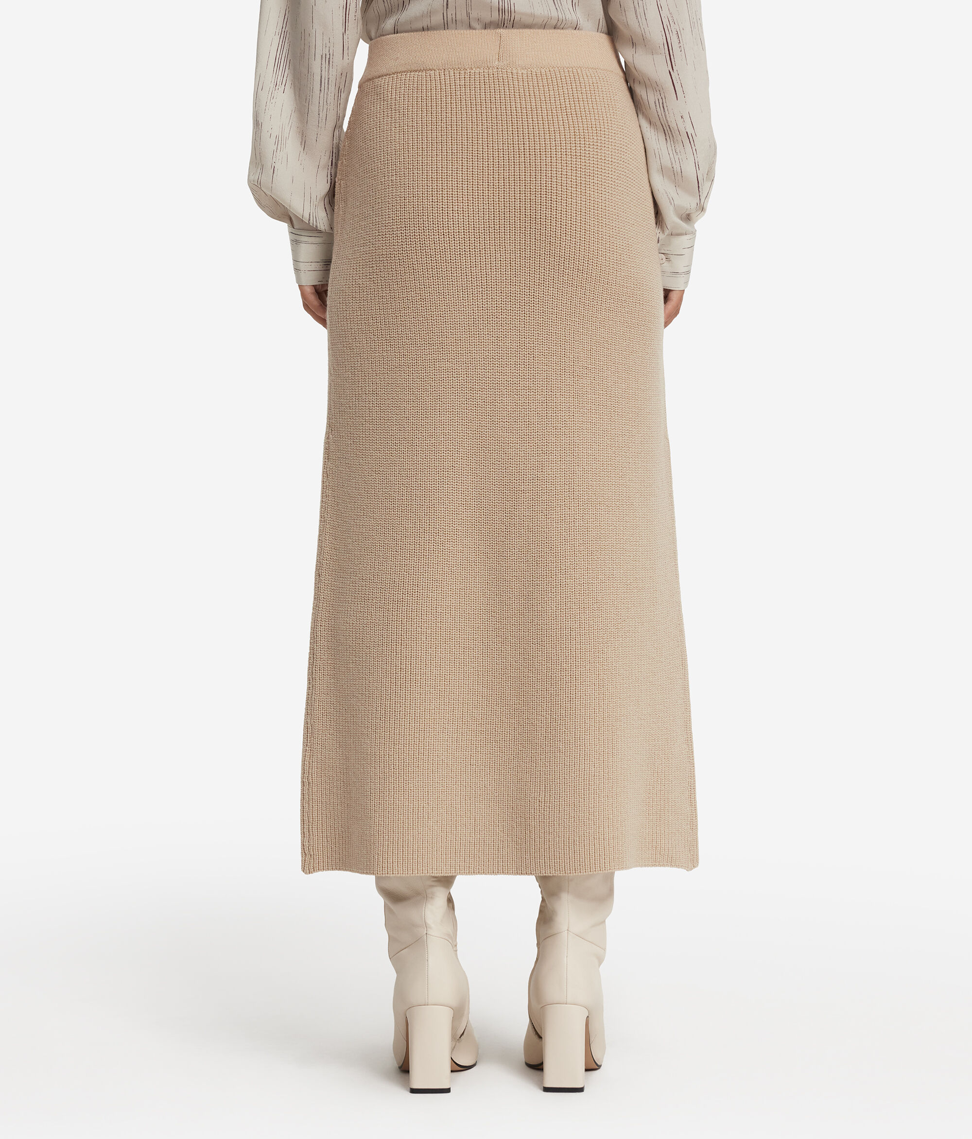 Ribbed wool skirt