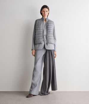 Piumino smanicato reversibile opaco