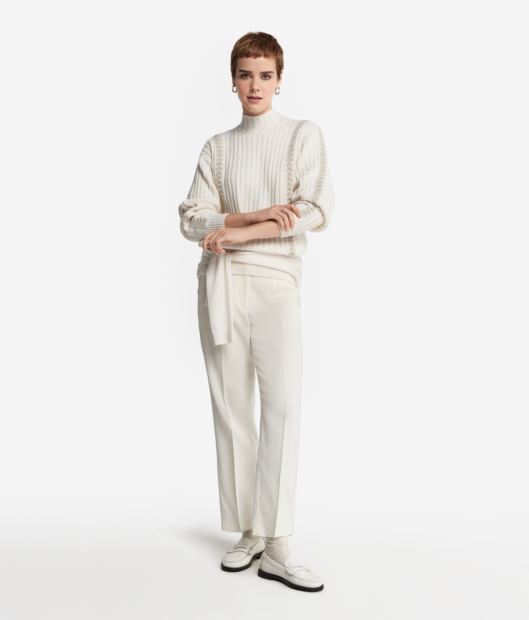 Maglia Lupetto Ricamata con Motivo a Coste in Cashmere Ultrasoft