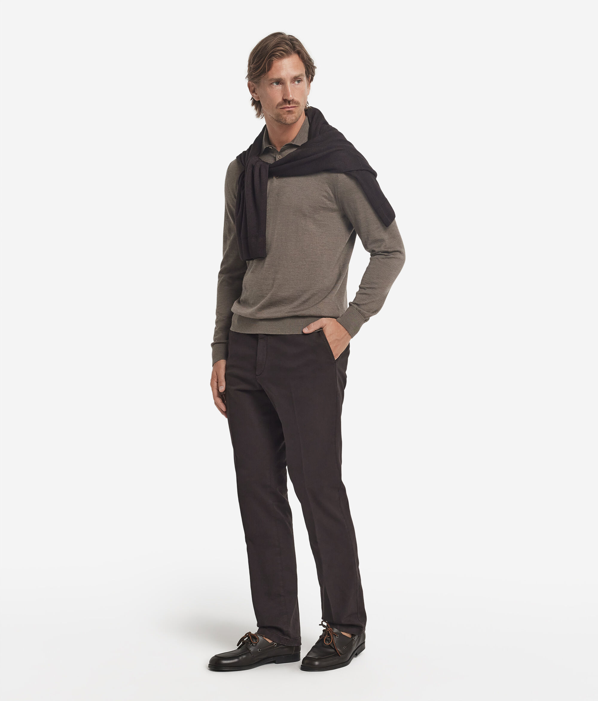 Pantaloni chino uomo: stile essenziale e moderno Falconeri