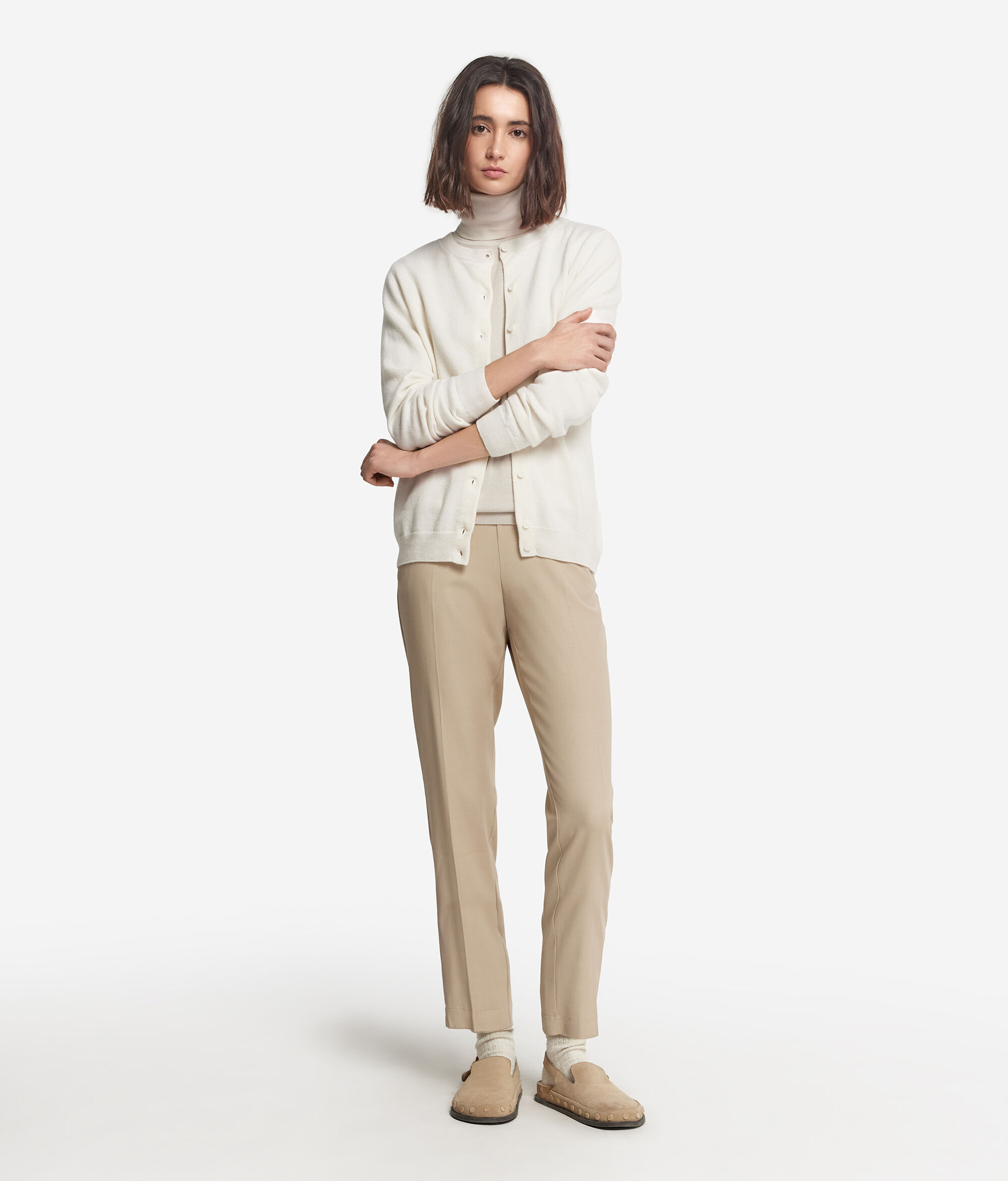 Ultrasoft Cashmere Round-Neck Cardigan