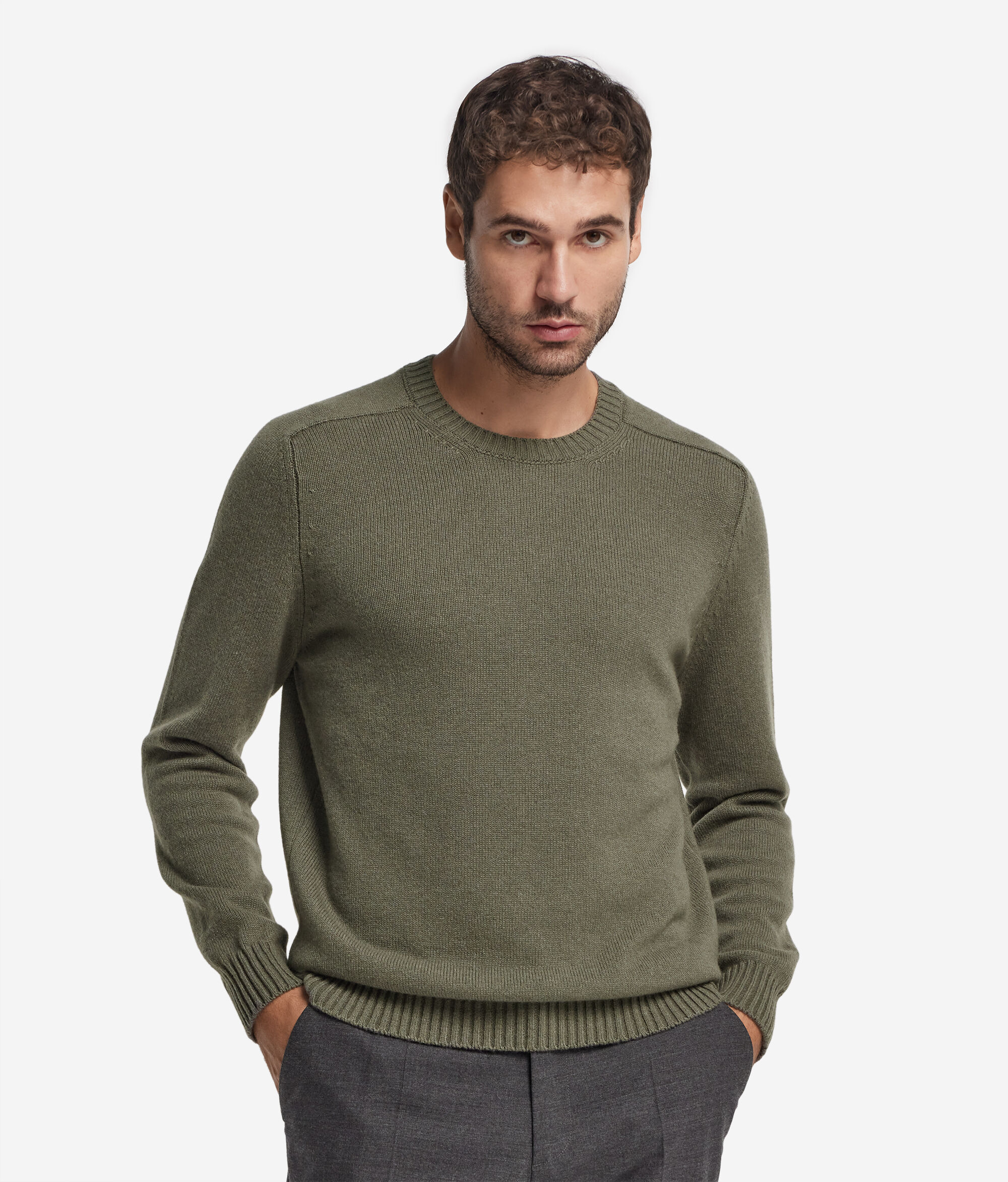 Ultrasoft Cashmere Round-Neck Jumper